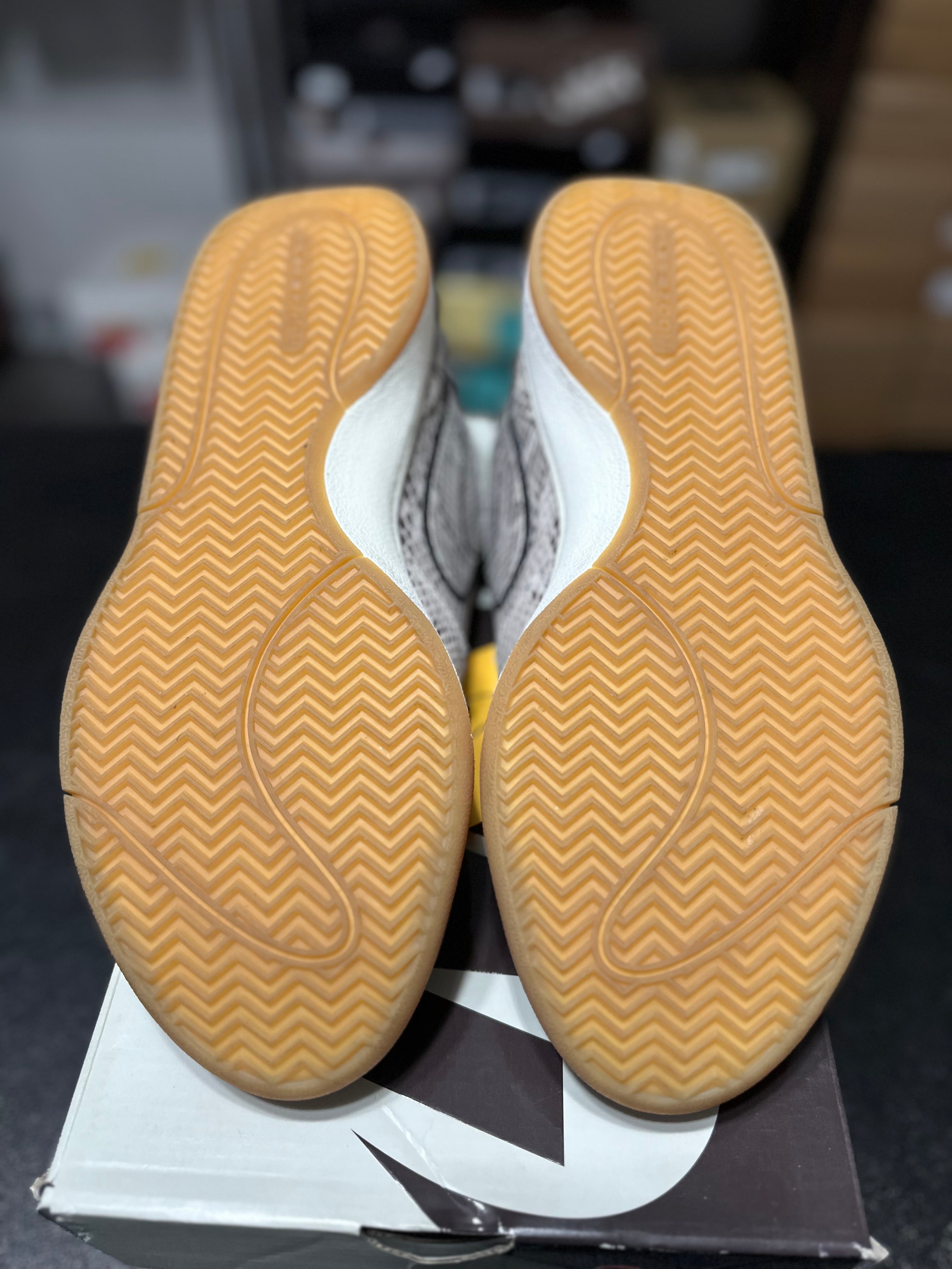 Size 11.5 - book 1 snakeskin