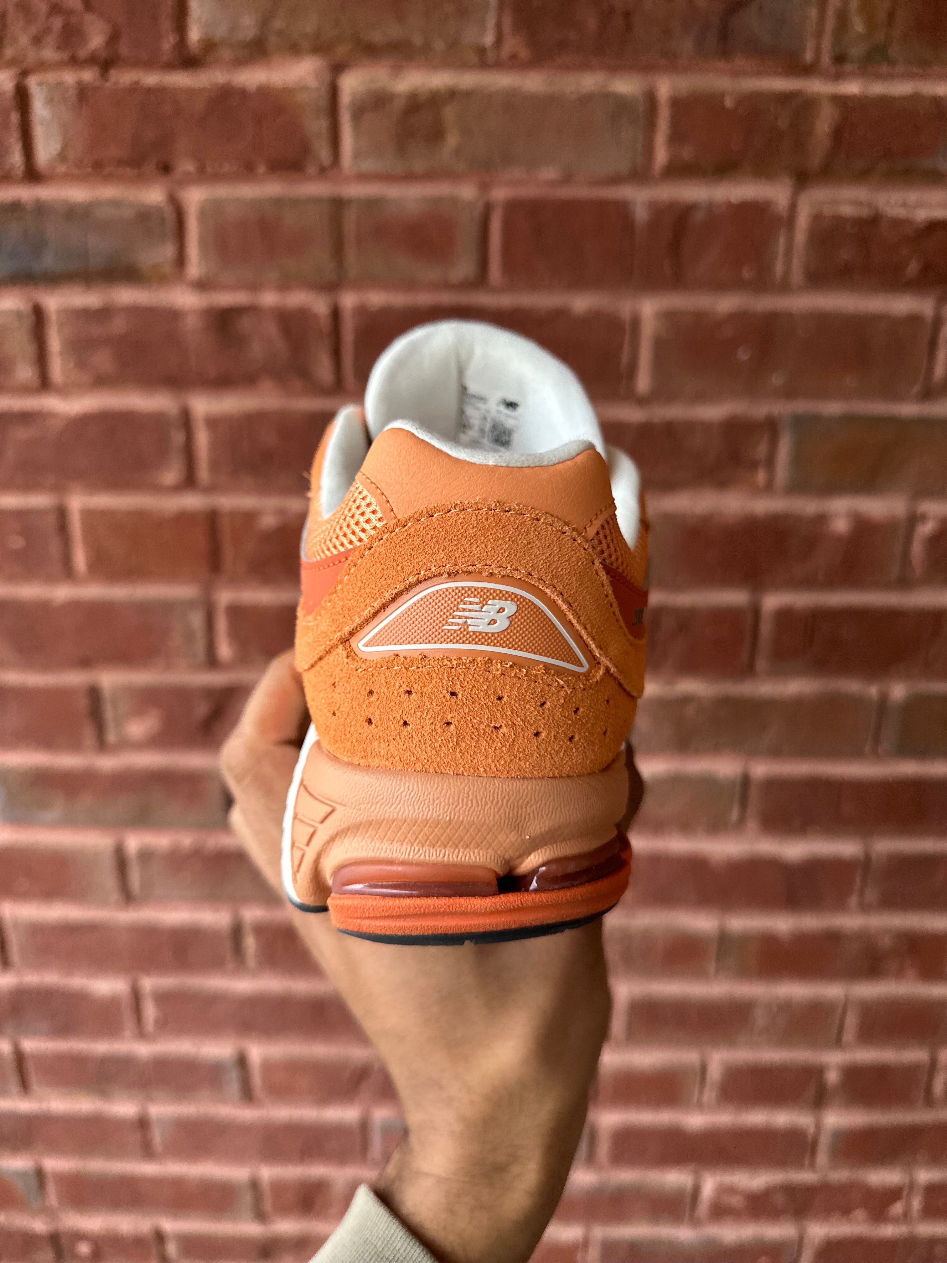 Size 6 - NB 2002r copper infield clay