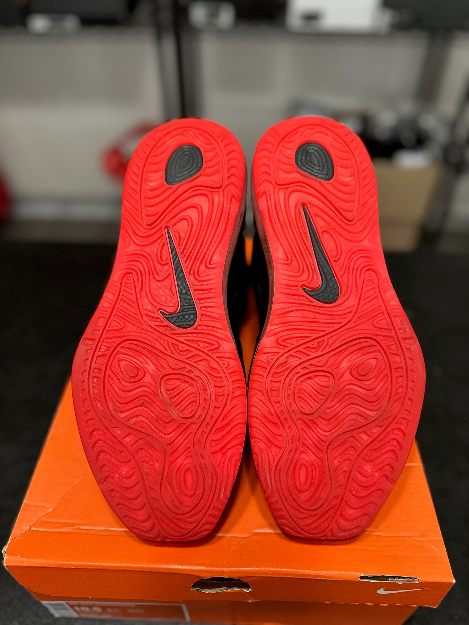 Size 10.5 - AM Hyperposite Black Crimson