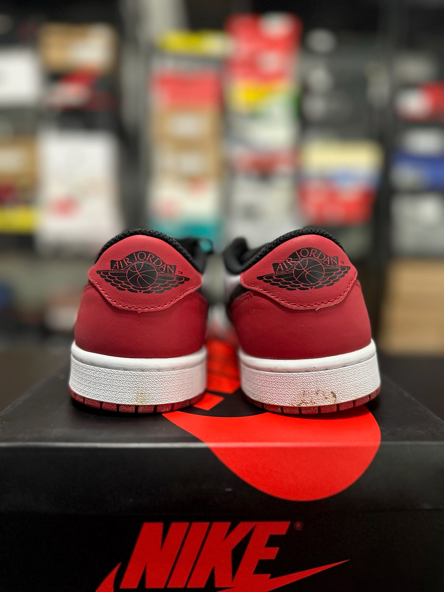 Size 8.5 - J1 Low Black Toe