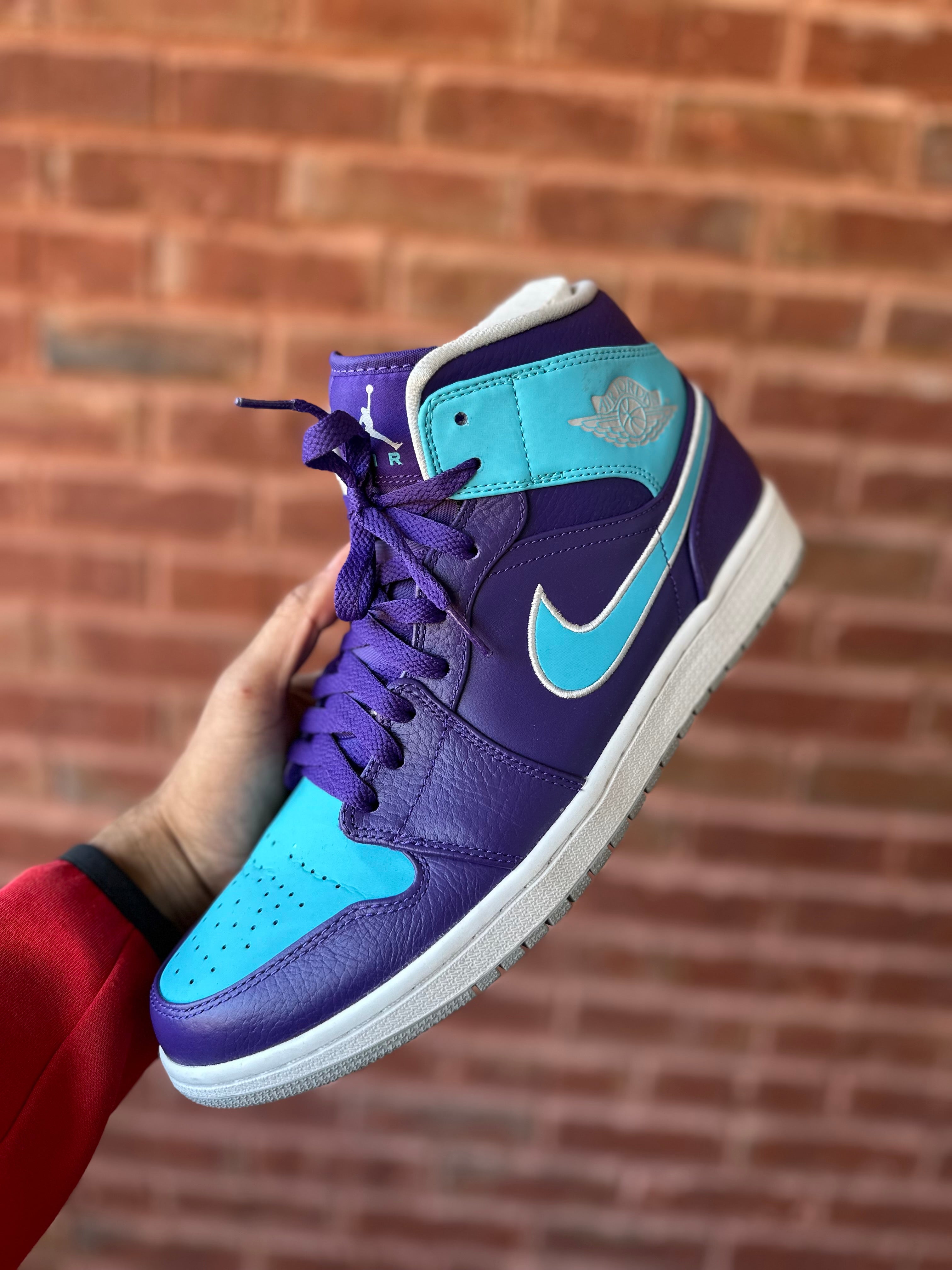 Size 11.5 - J1 Mid Hornet