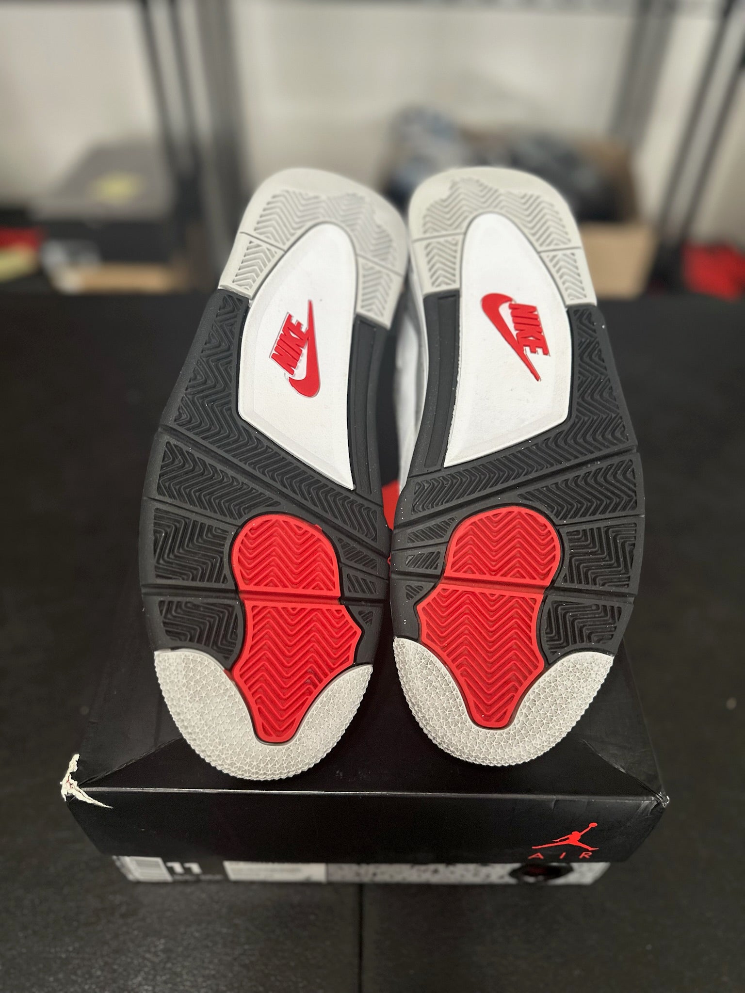 Size 11 - J4 White Cement (2016 Release)