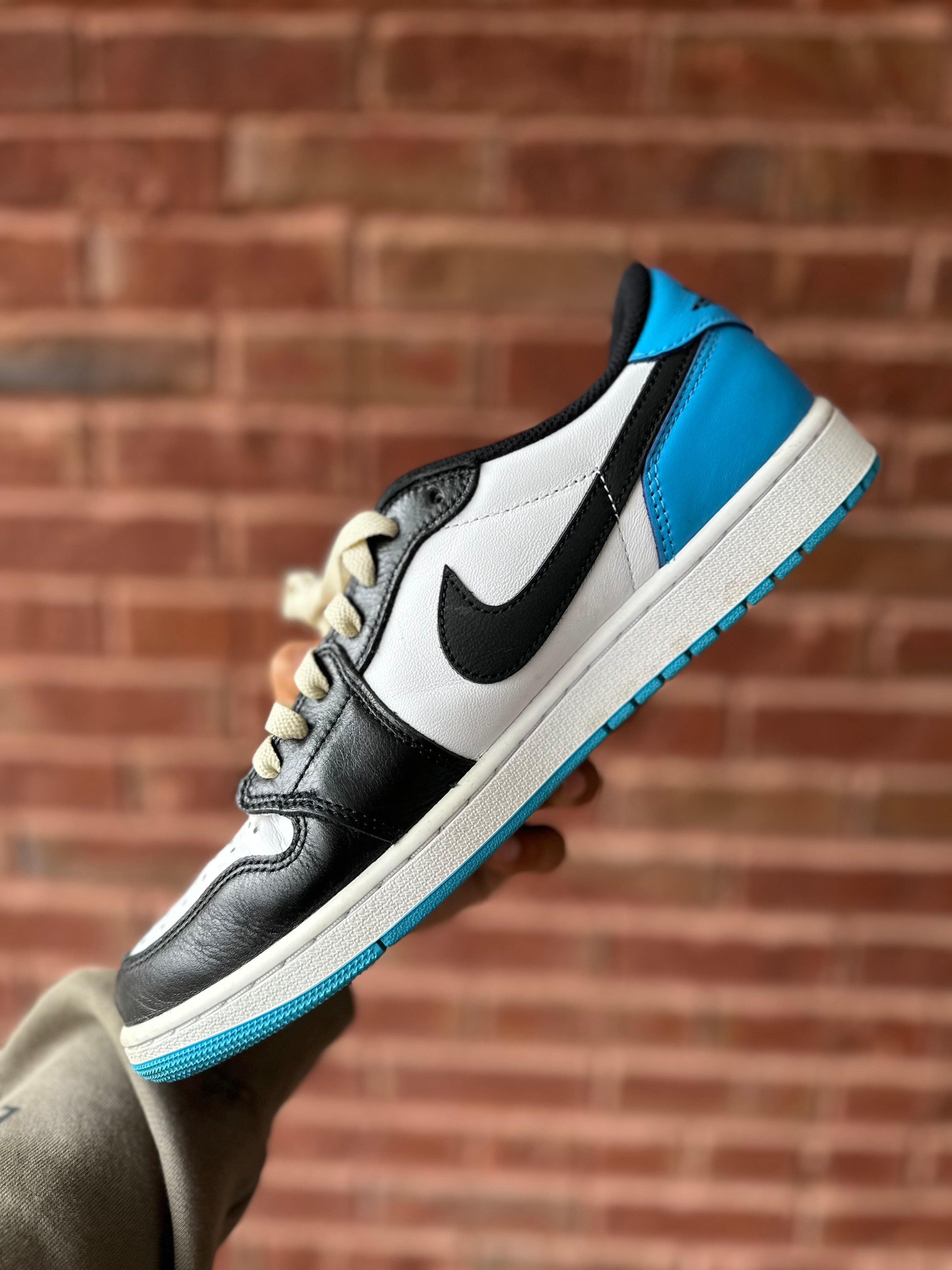 Size 11 - J1 Low powder blue