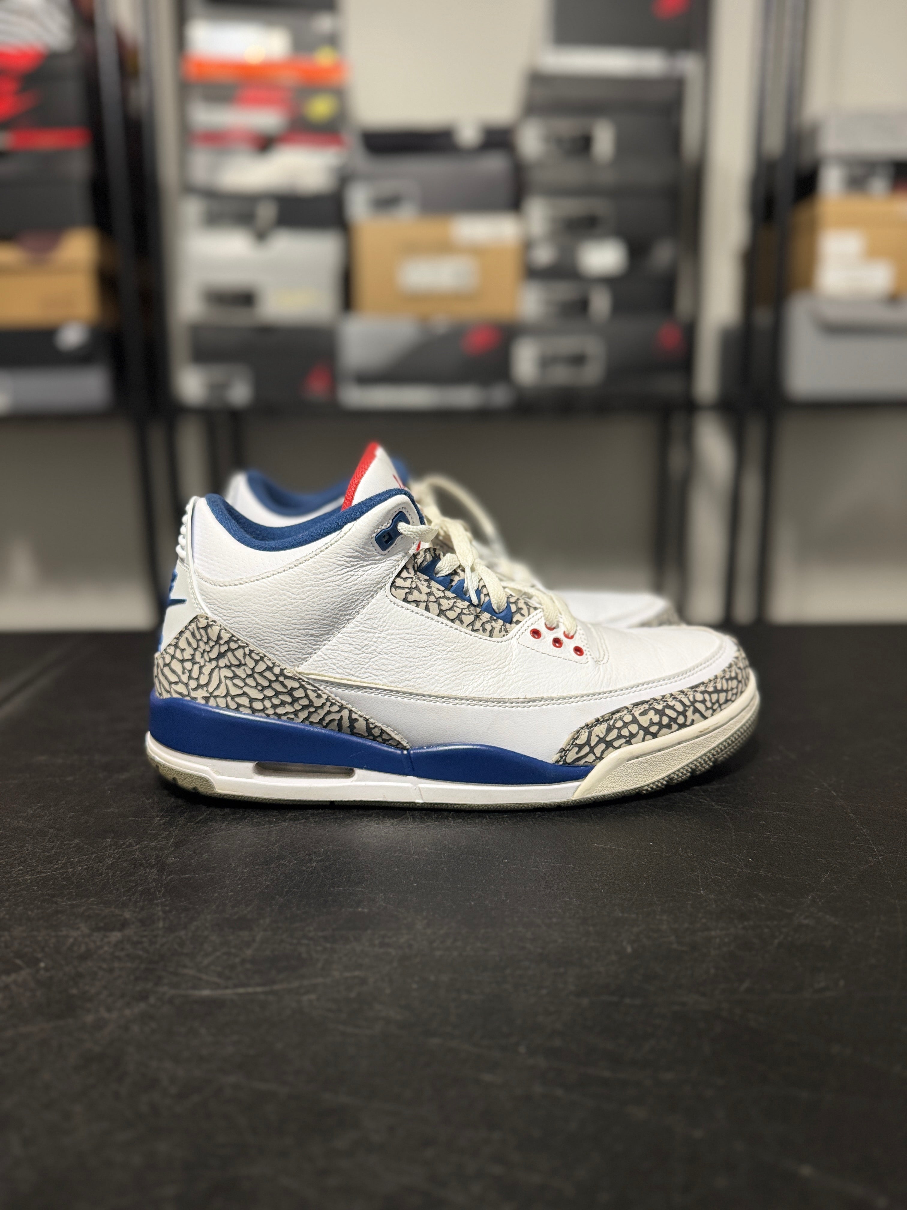 Size 11.5 - J3 true blue 2016