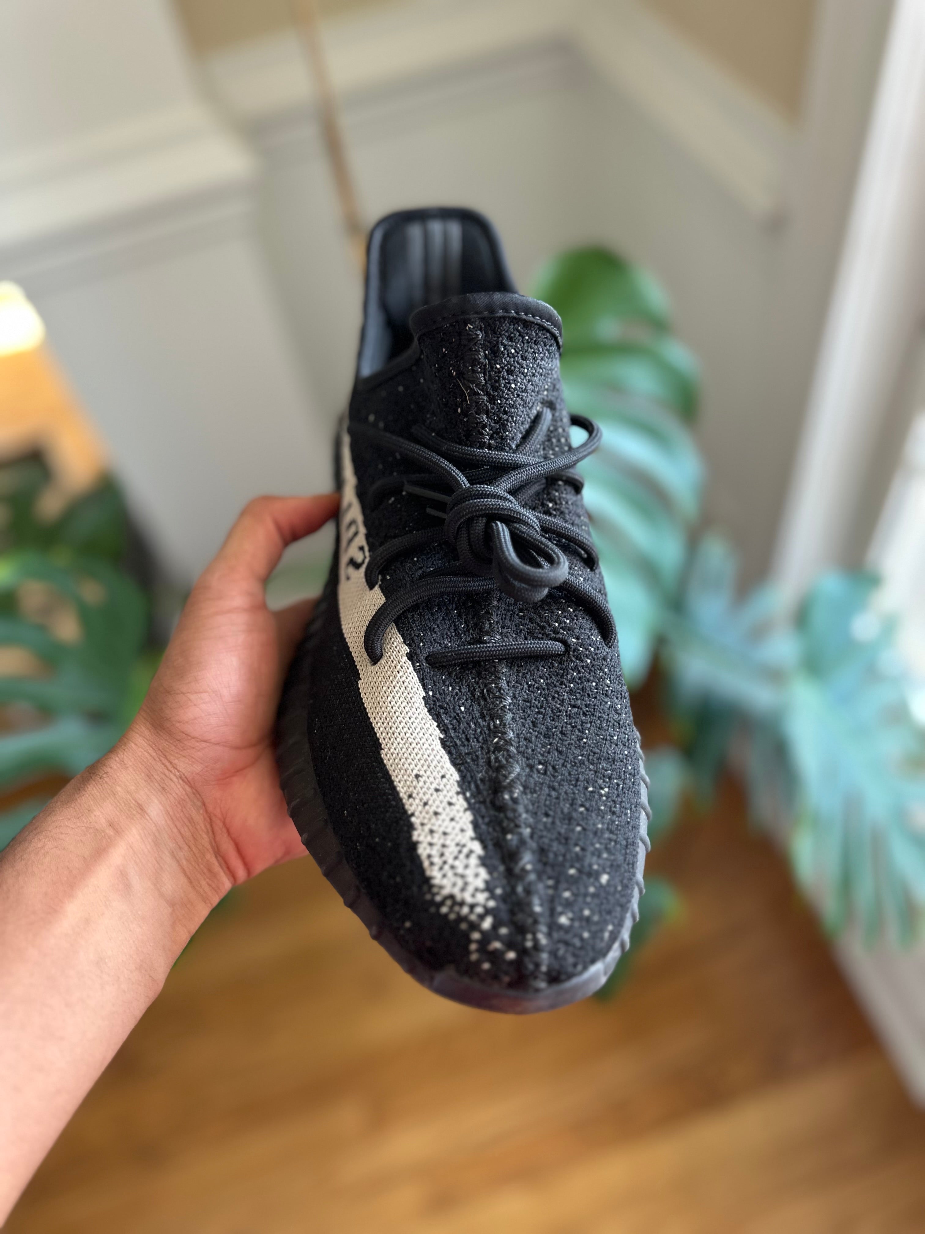 Size 12 - YZY 350 Oreo
