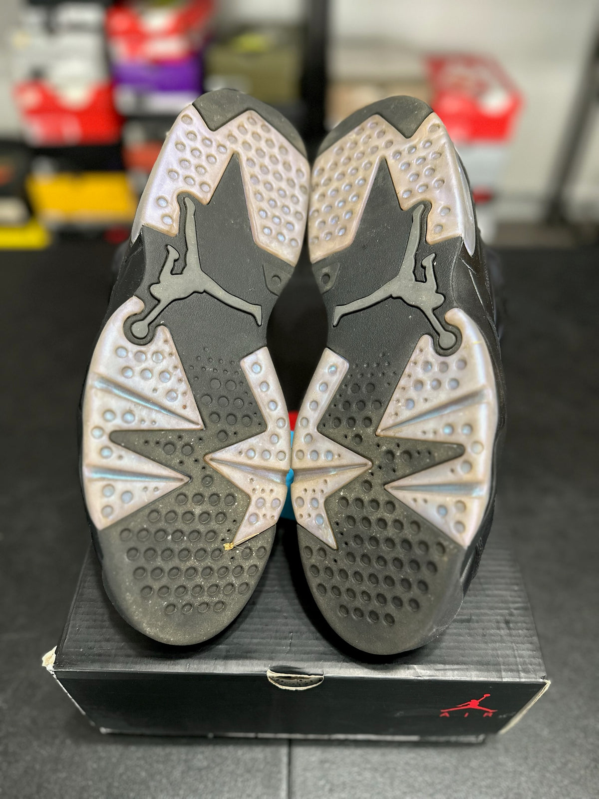 Size 12 - j6 all star chameleon