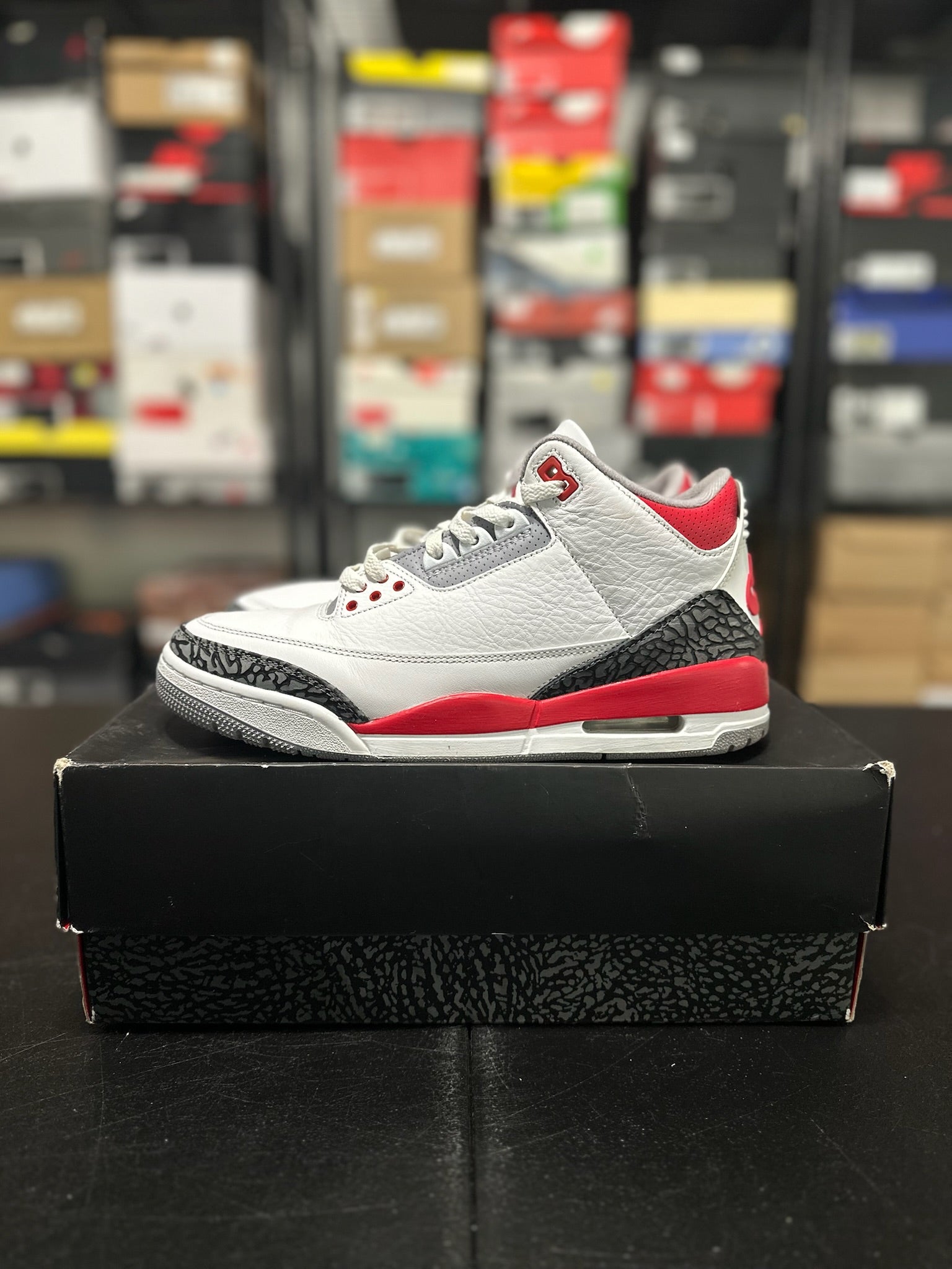 Size 9 - J3 Fire Red