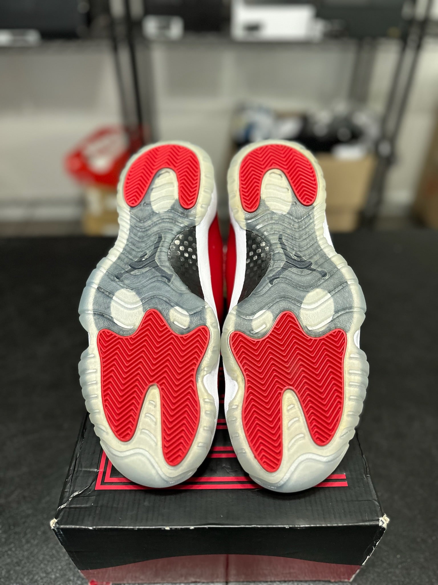 Size 10.5 - J11 Win Like 96 DS