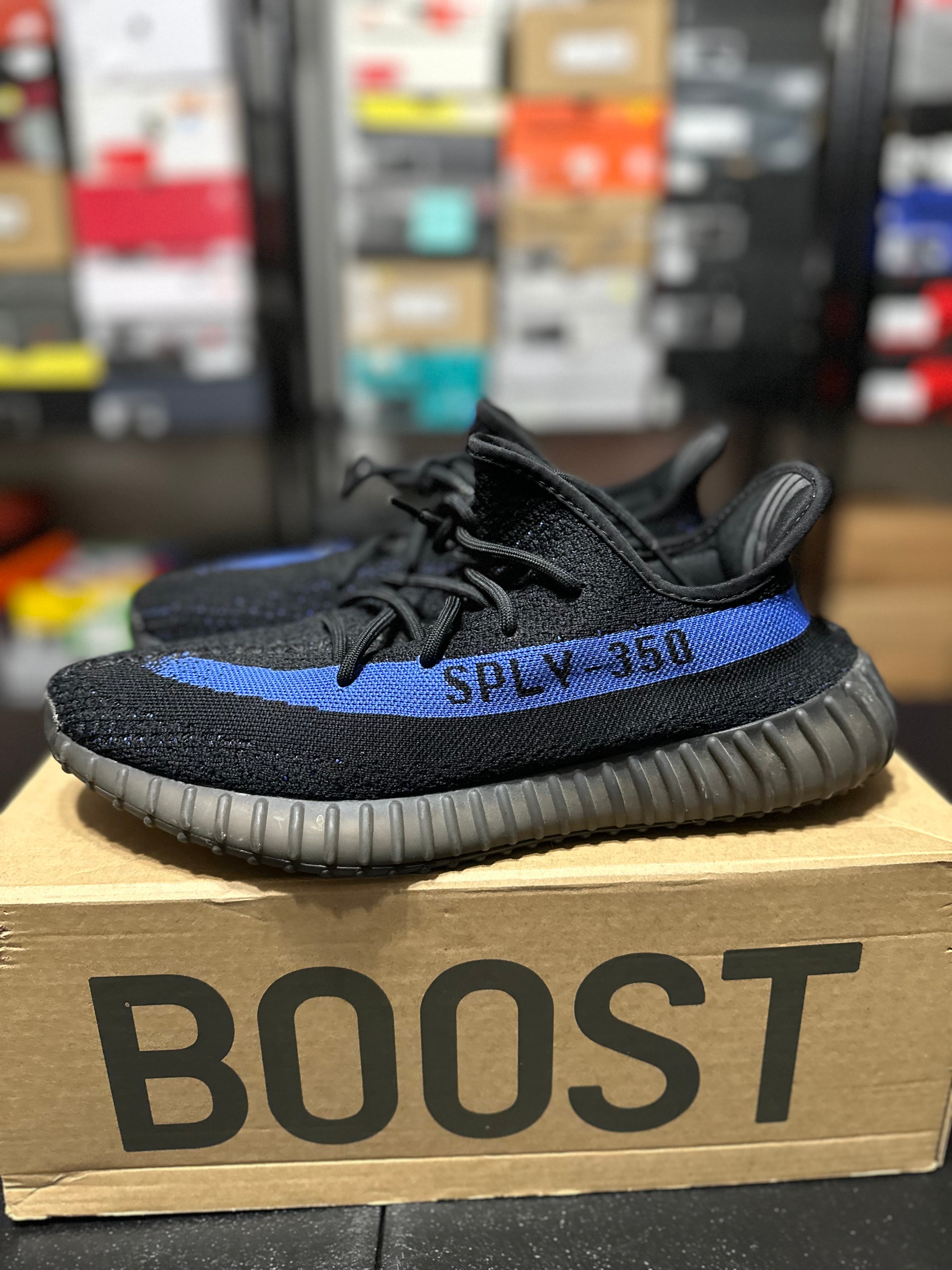 Size 12 - YZY 350 dazzling blue
