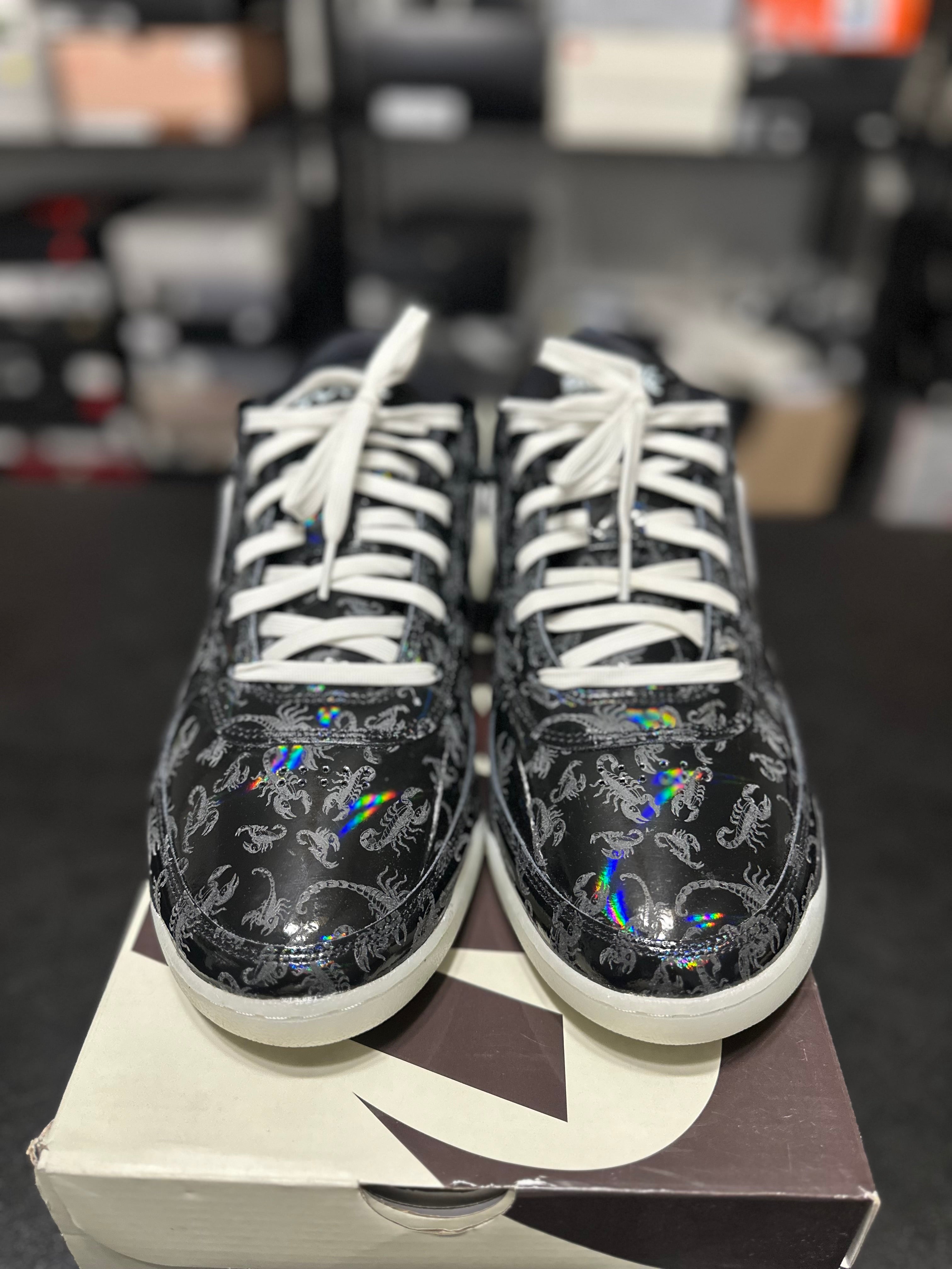 Size 11.5 - book 1 Halloween