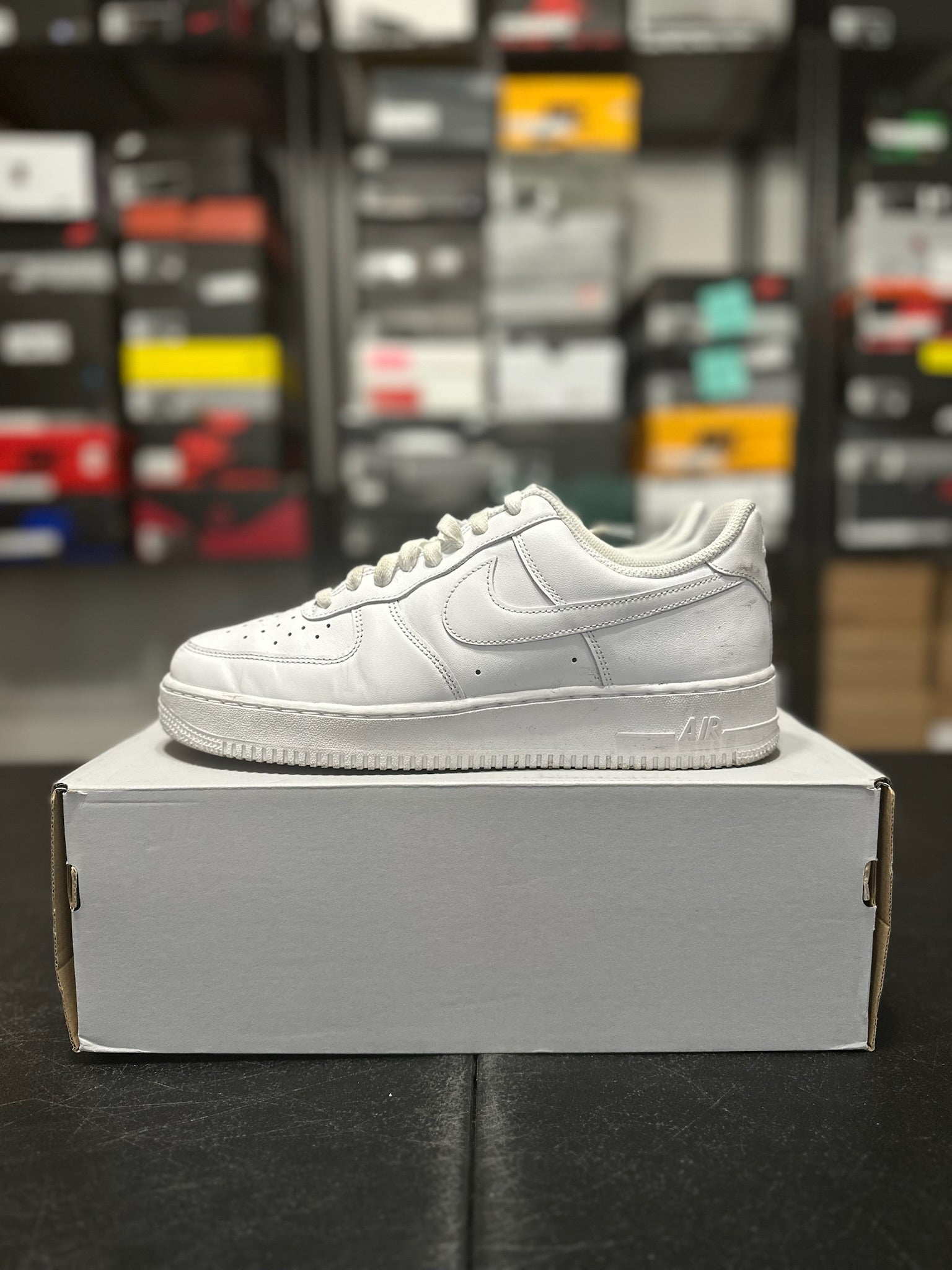 Size 9 - AF 1 ‘07 White