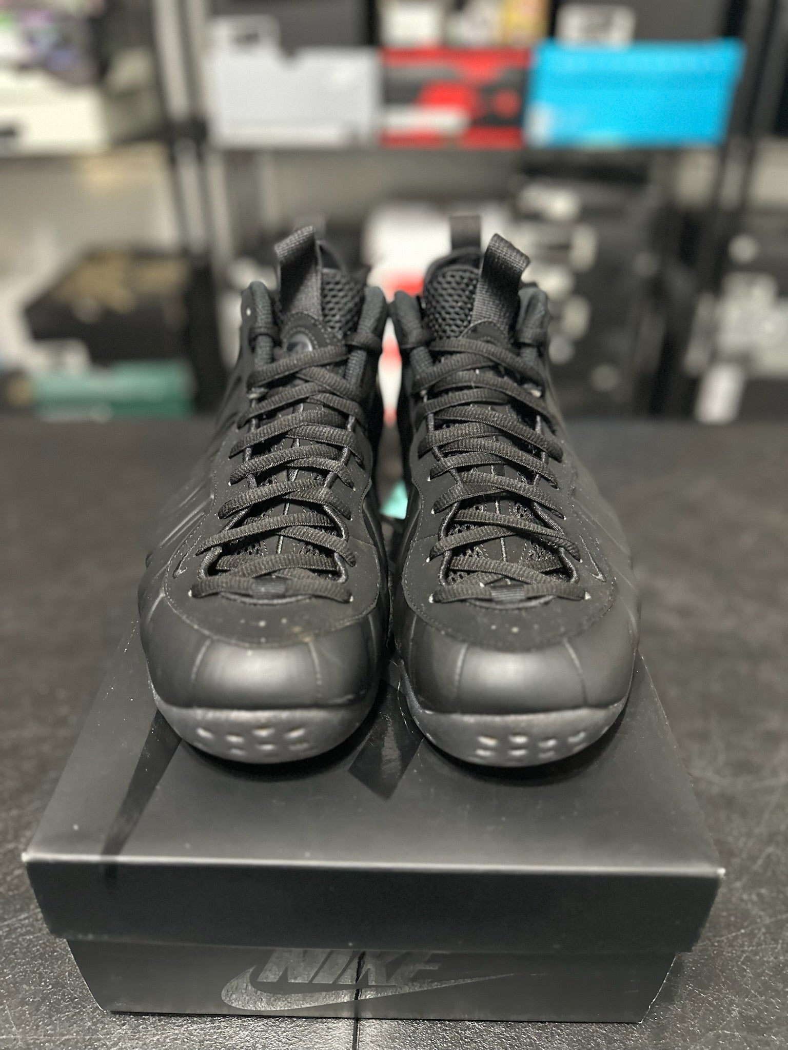 Size 9.5 - Foamposite 1 Anthracite