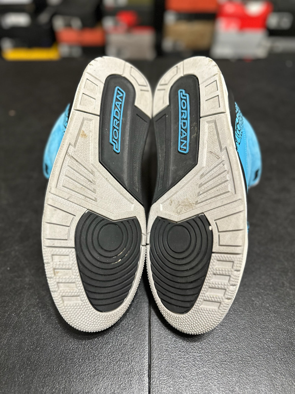 Size 11 - j3 powder blue