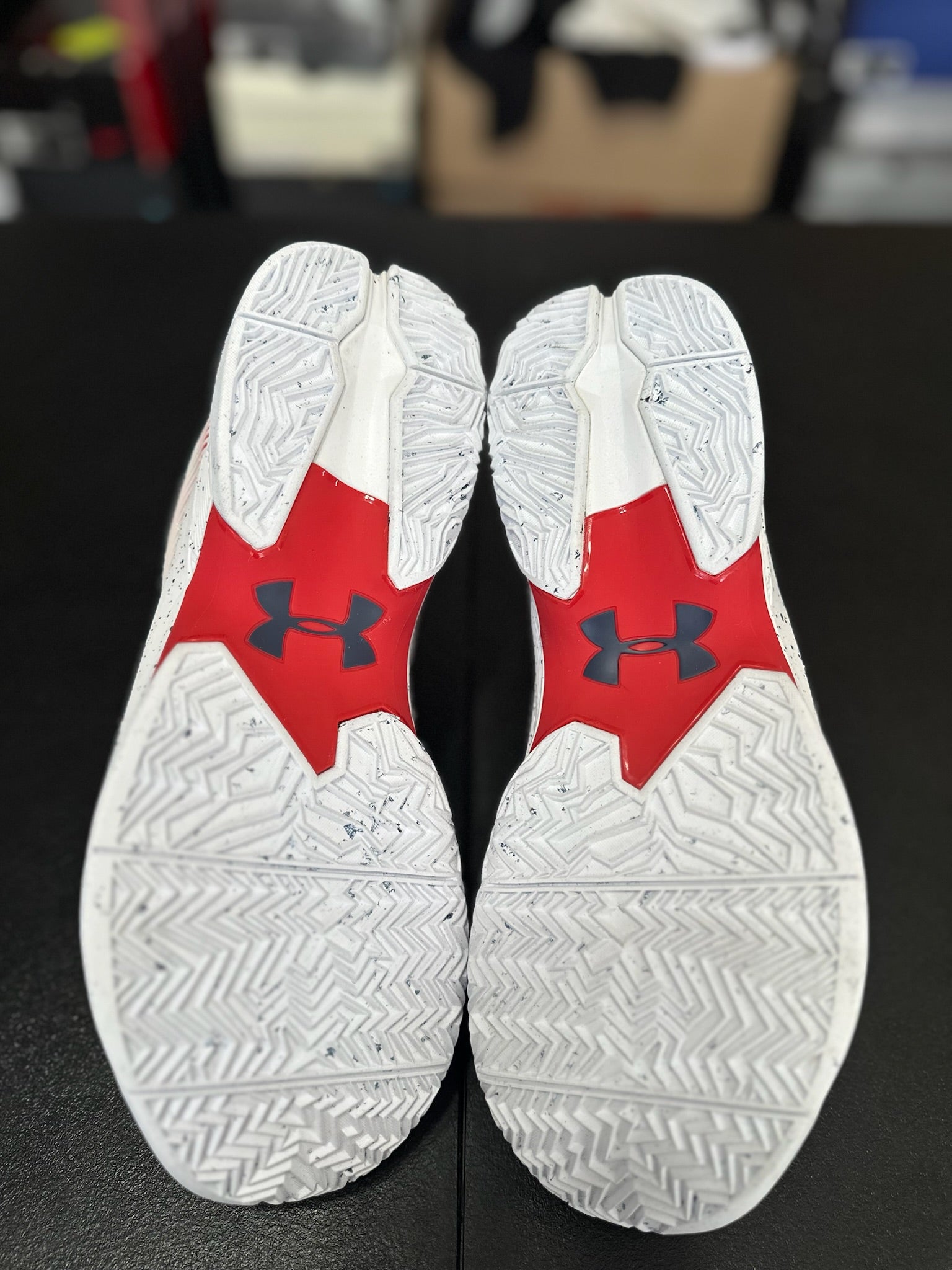 Size 9.5 - Curry 2.5 Hoop Nation DS