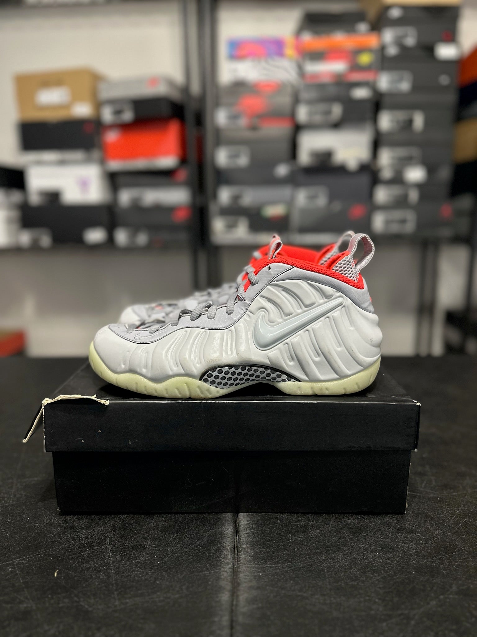 Size 8 - Foamposite Pro Pure Platinum