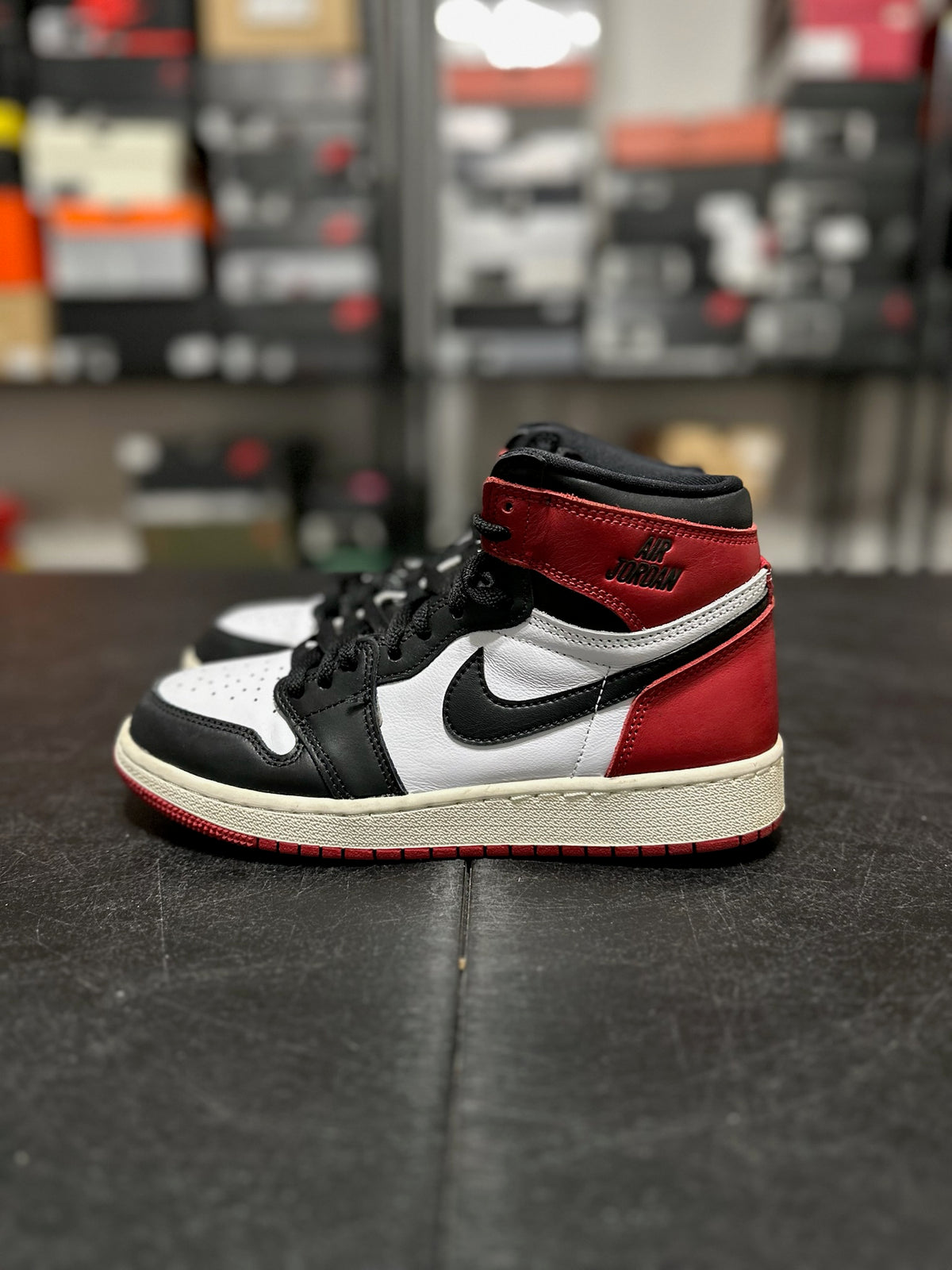 Size 5.5Y - j1 high black toe reimagined