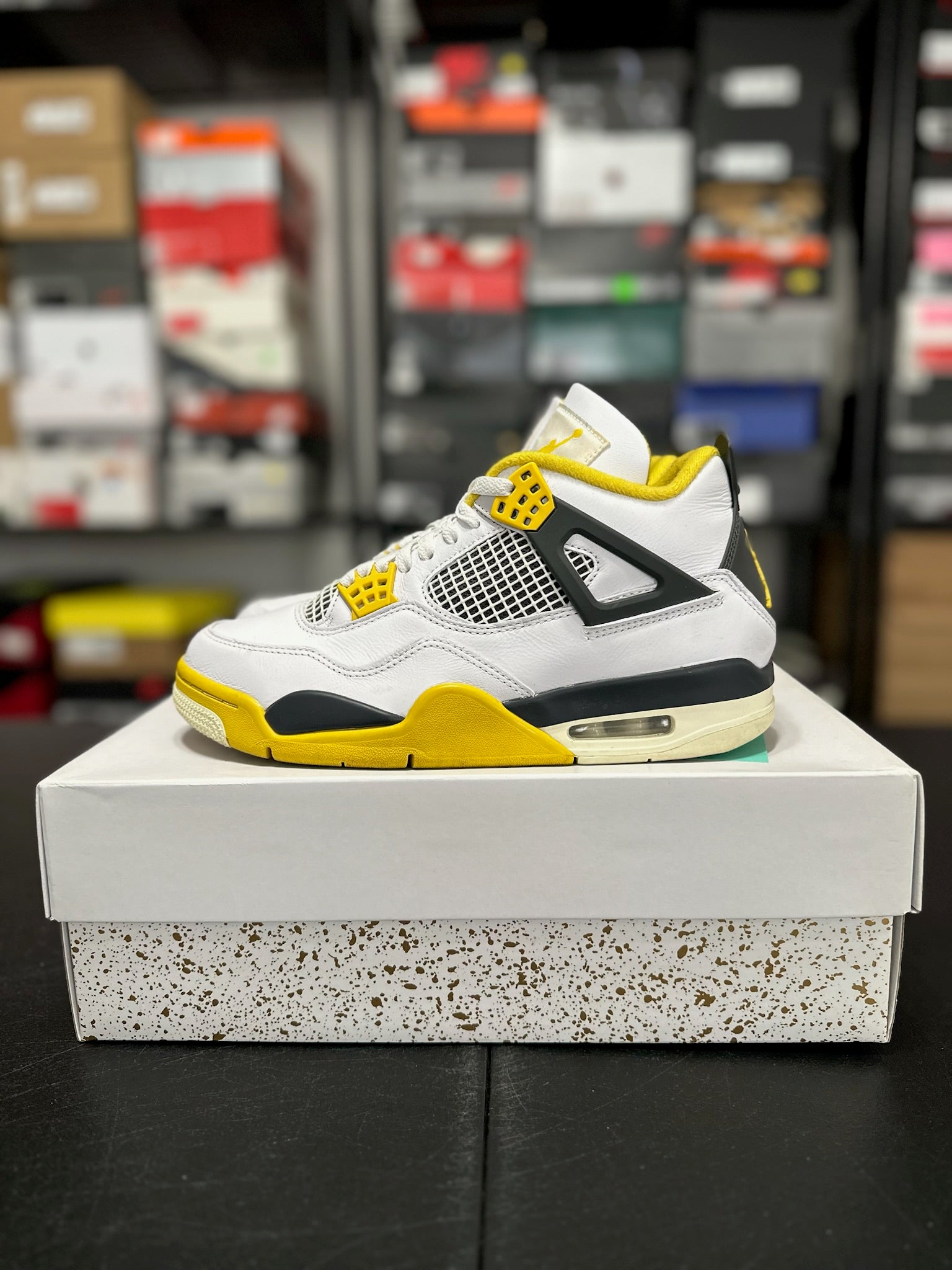 Size 8.5 - (10W) J4 Vivid Sulfur