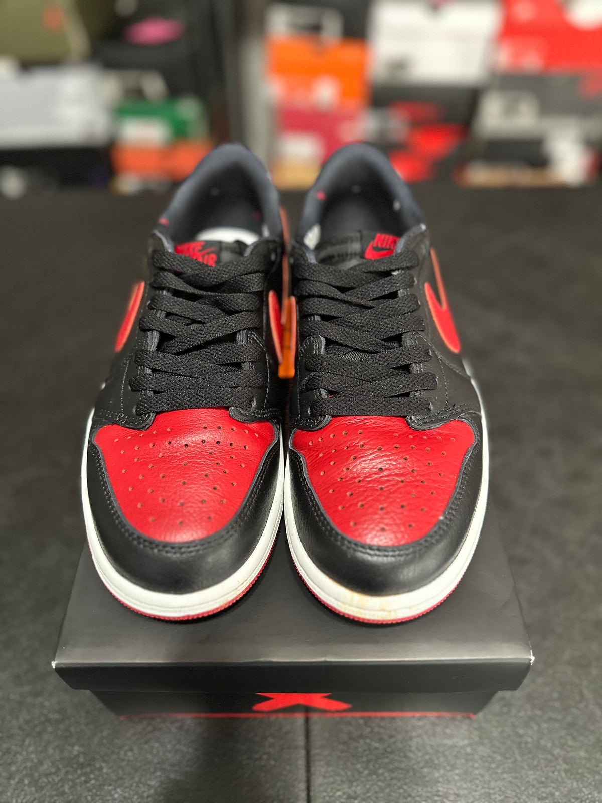 Size 8.5 - J1 low banned