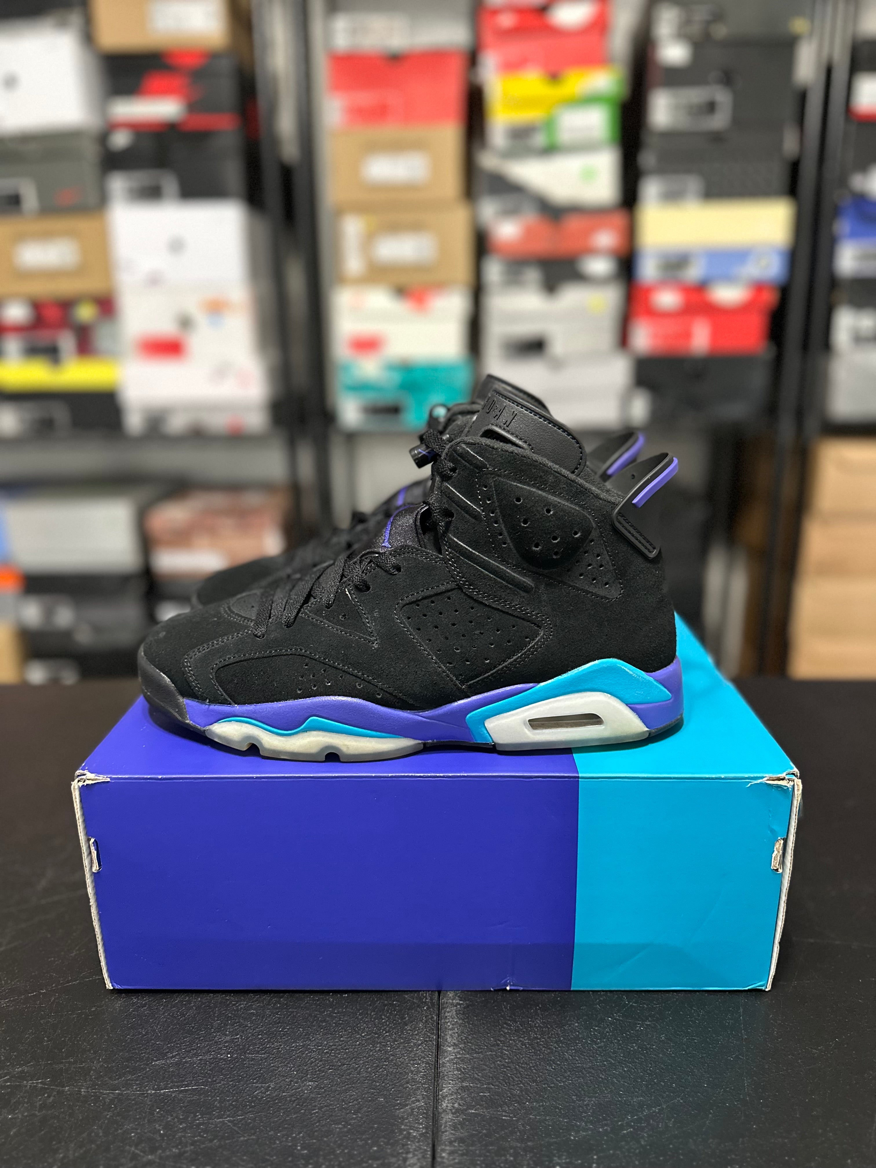 Size 10.5 - J6 Aqua