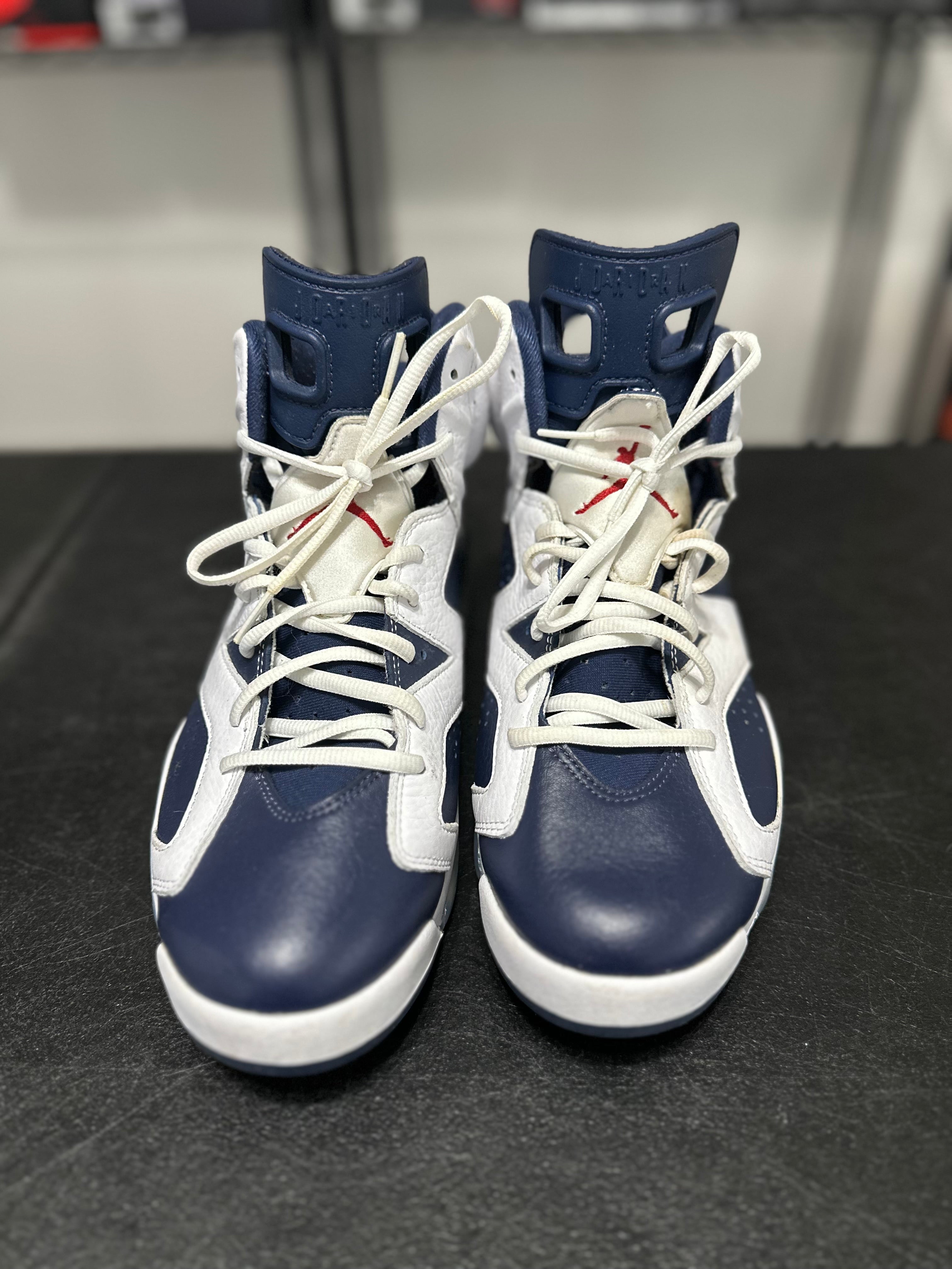 Size 11 - J6 Olympic