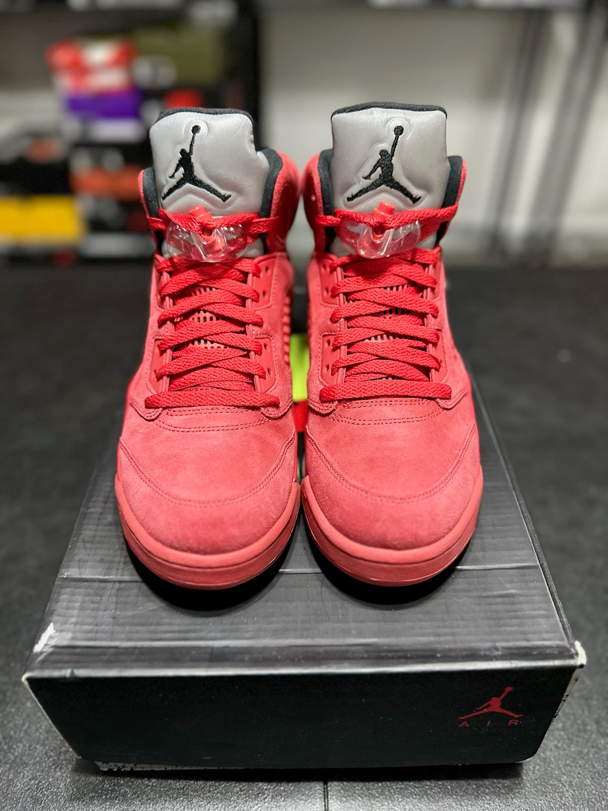 Size 9 - j5 red suede