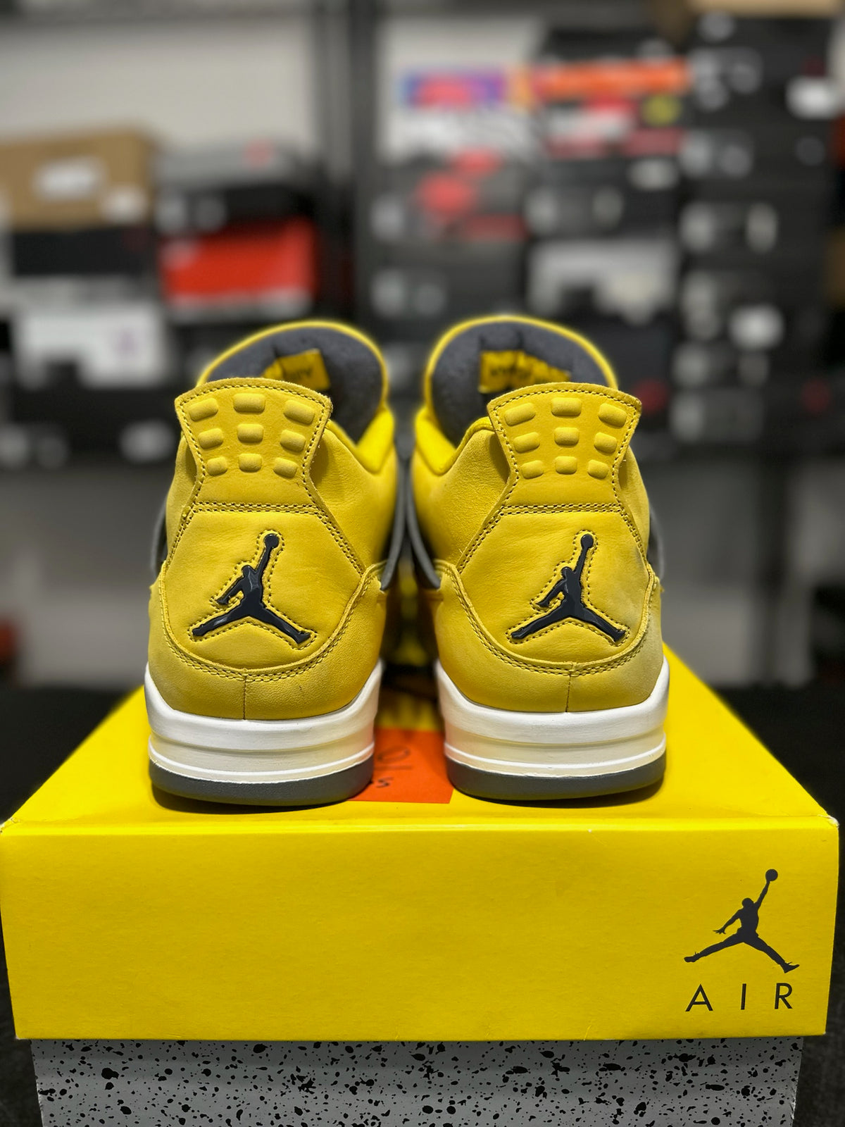 Size 13 - J4 Lightning