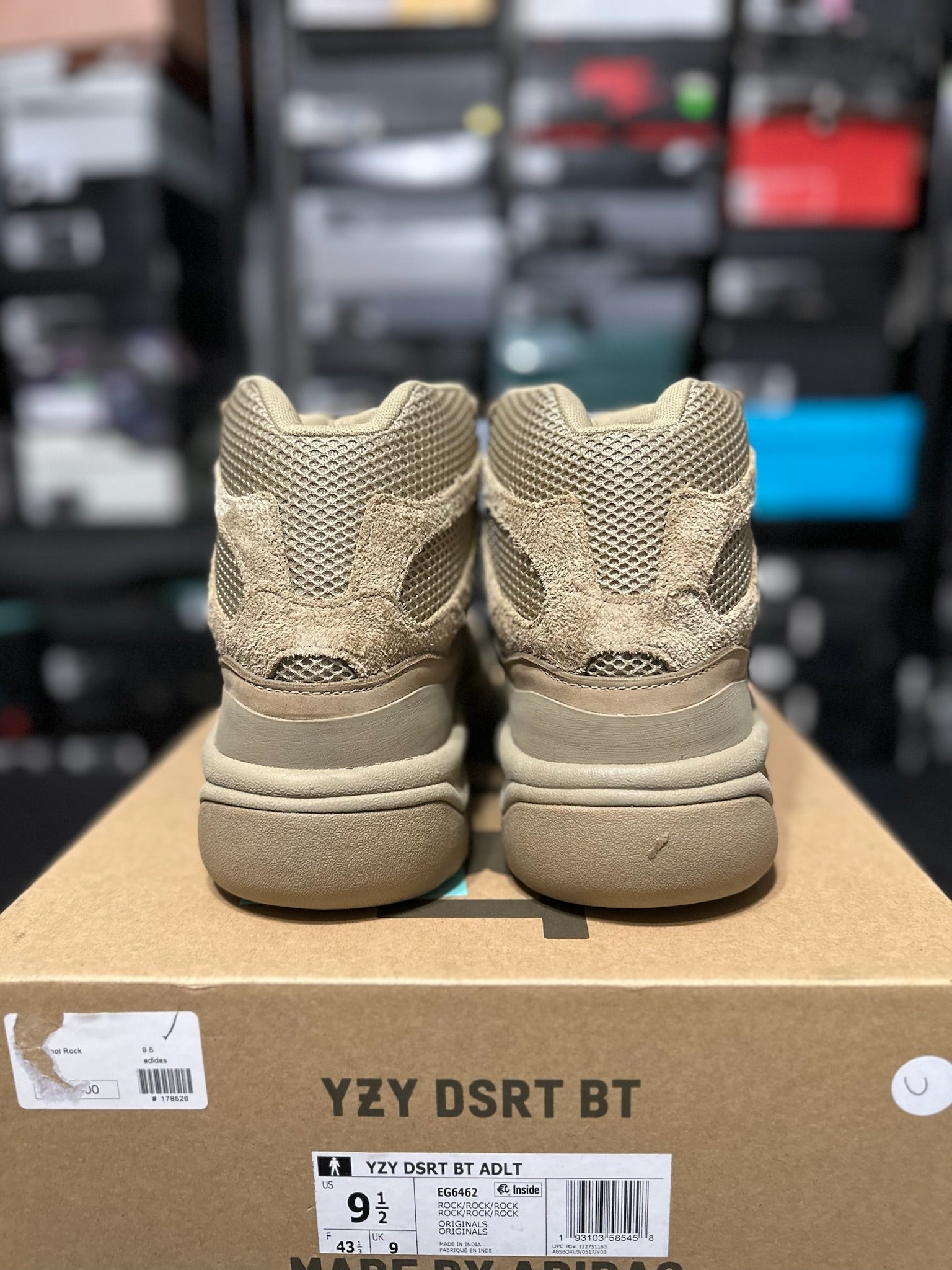 Size 9.5 - YZY Desert Boot Rock