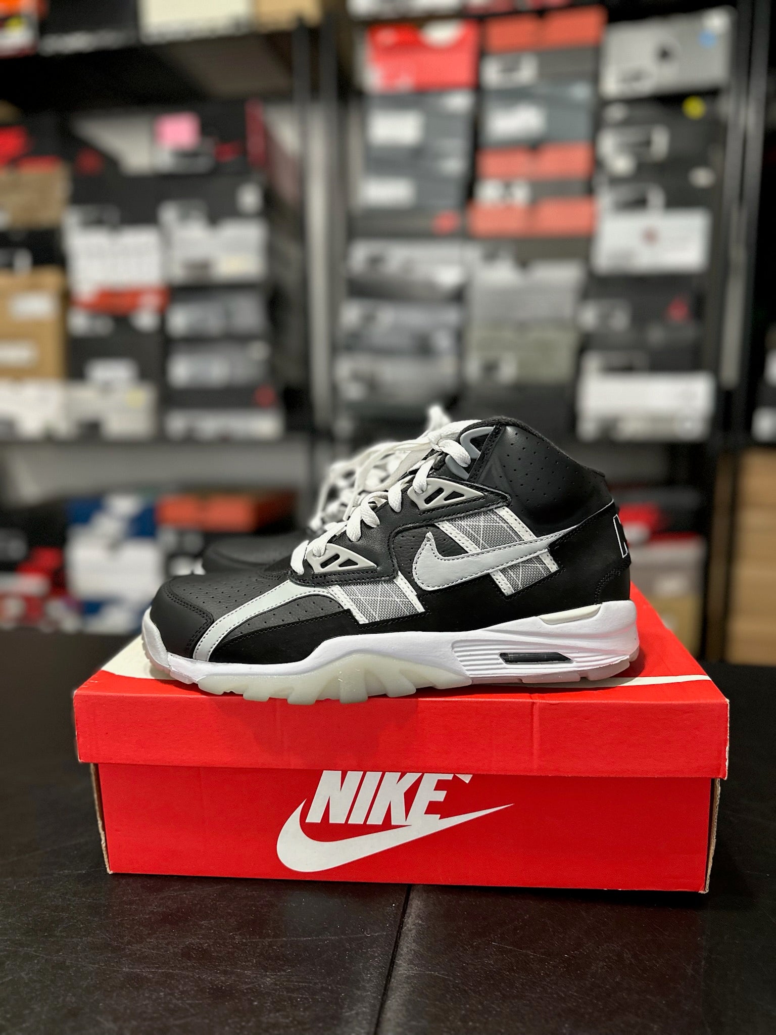 Size 10 - Air Trainer High Raiders
