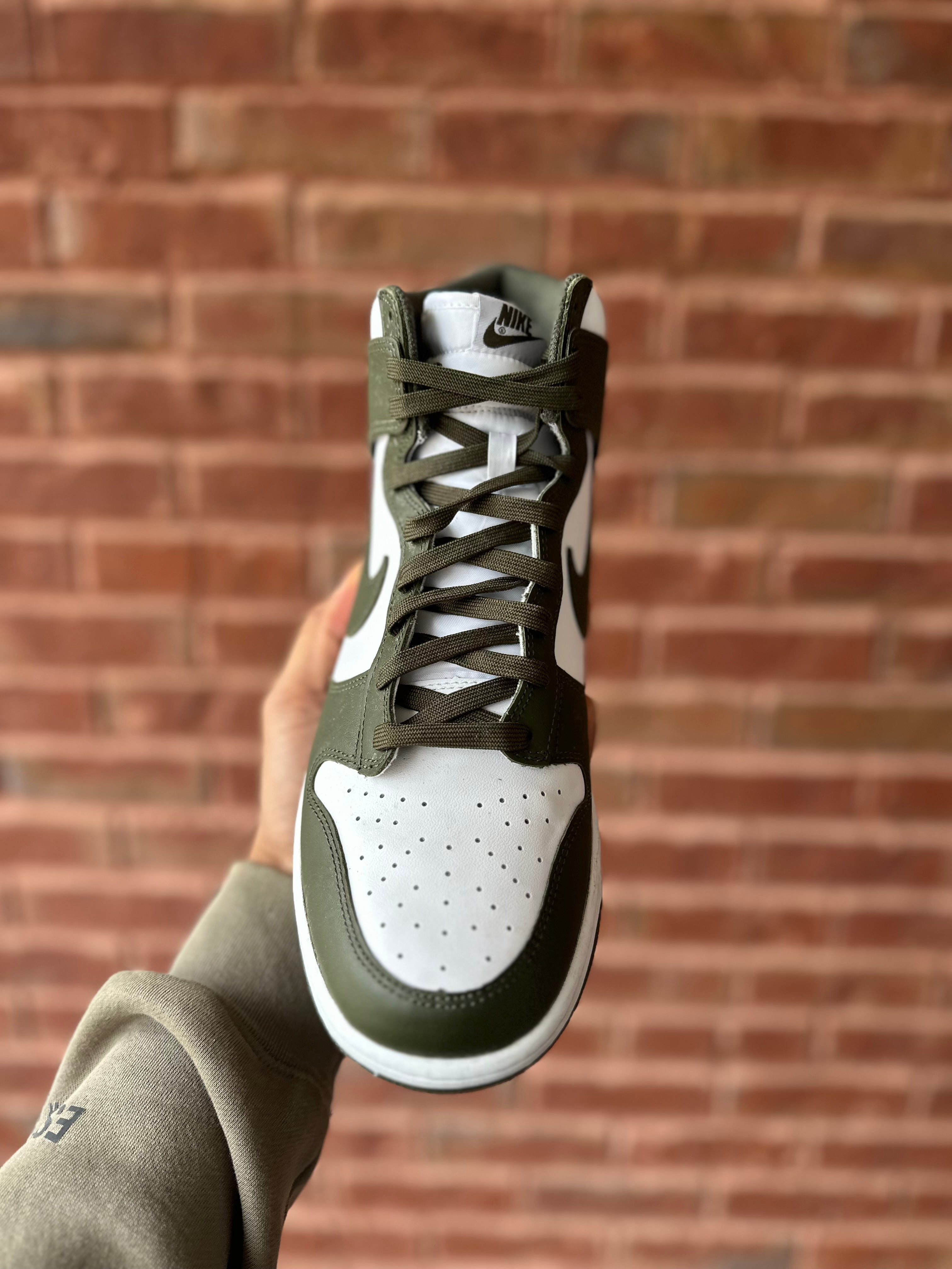 Size 11 - Dunk high olive