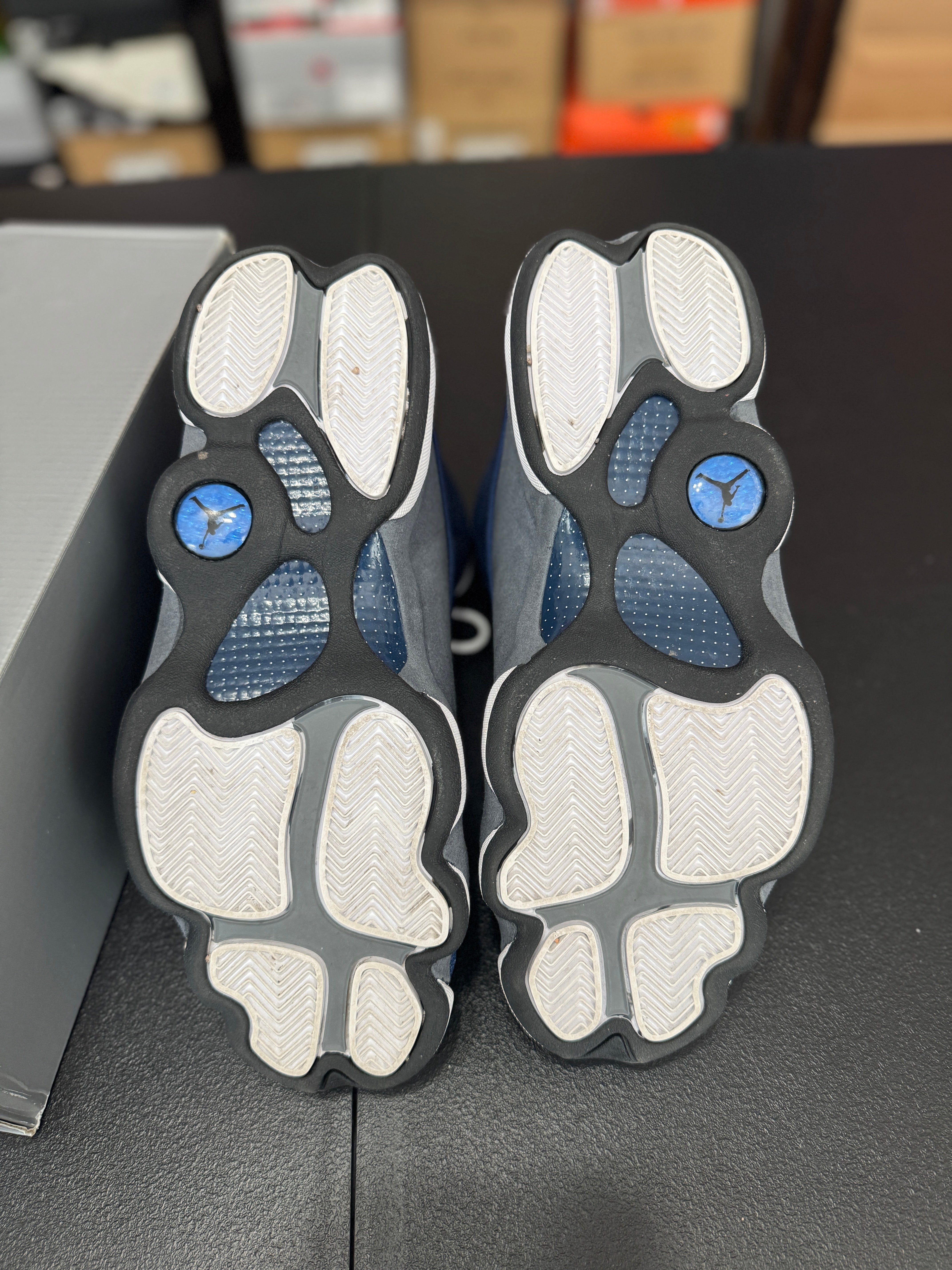 Size 10.5 - J13 flint