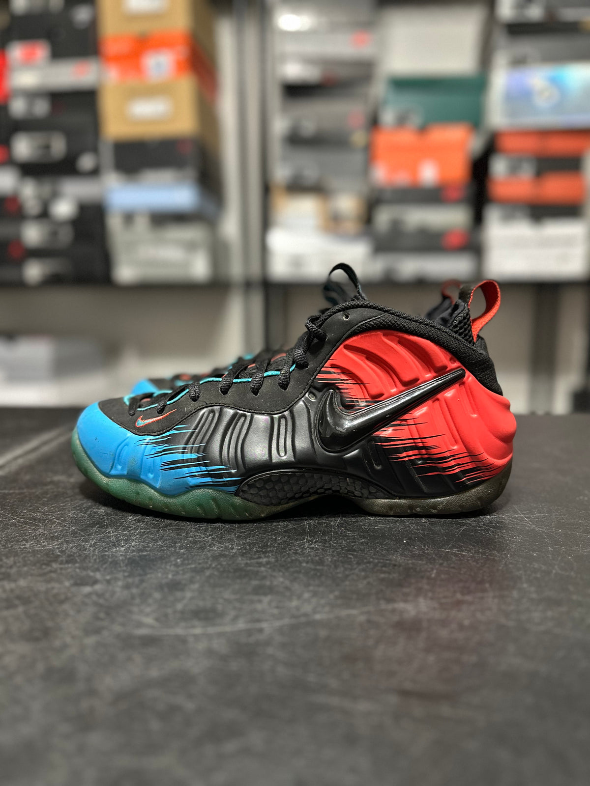 Size 11 - Foamposite pro Spider-Man
