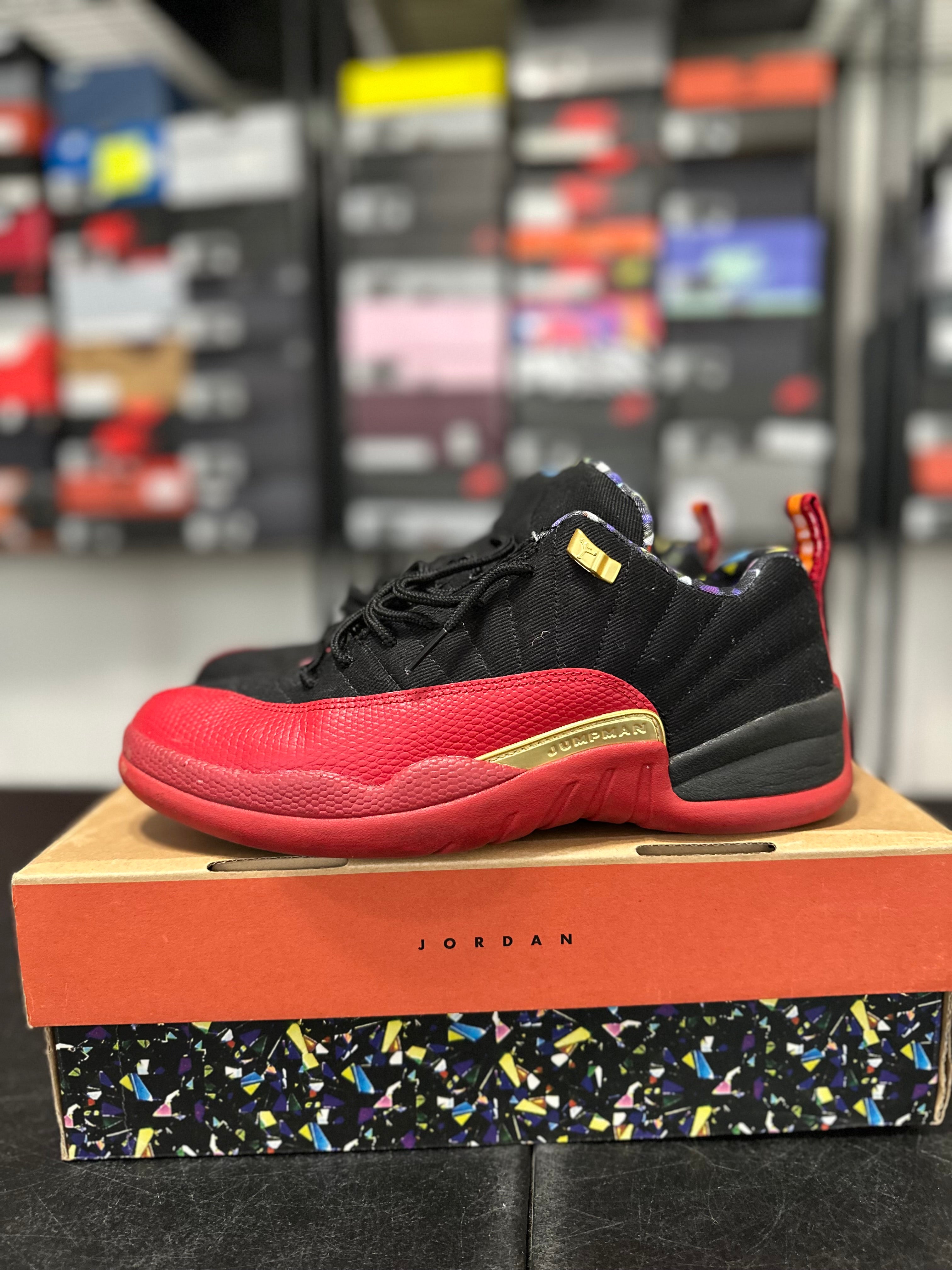 Size 9 - J12 low Super Bowl