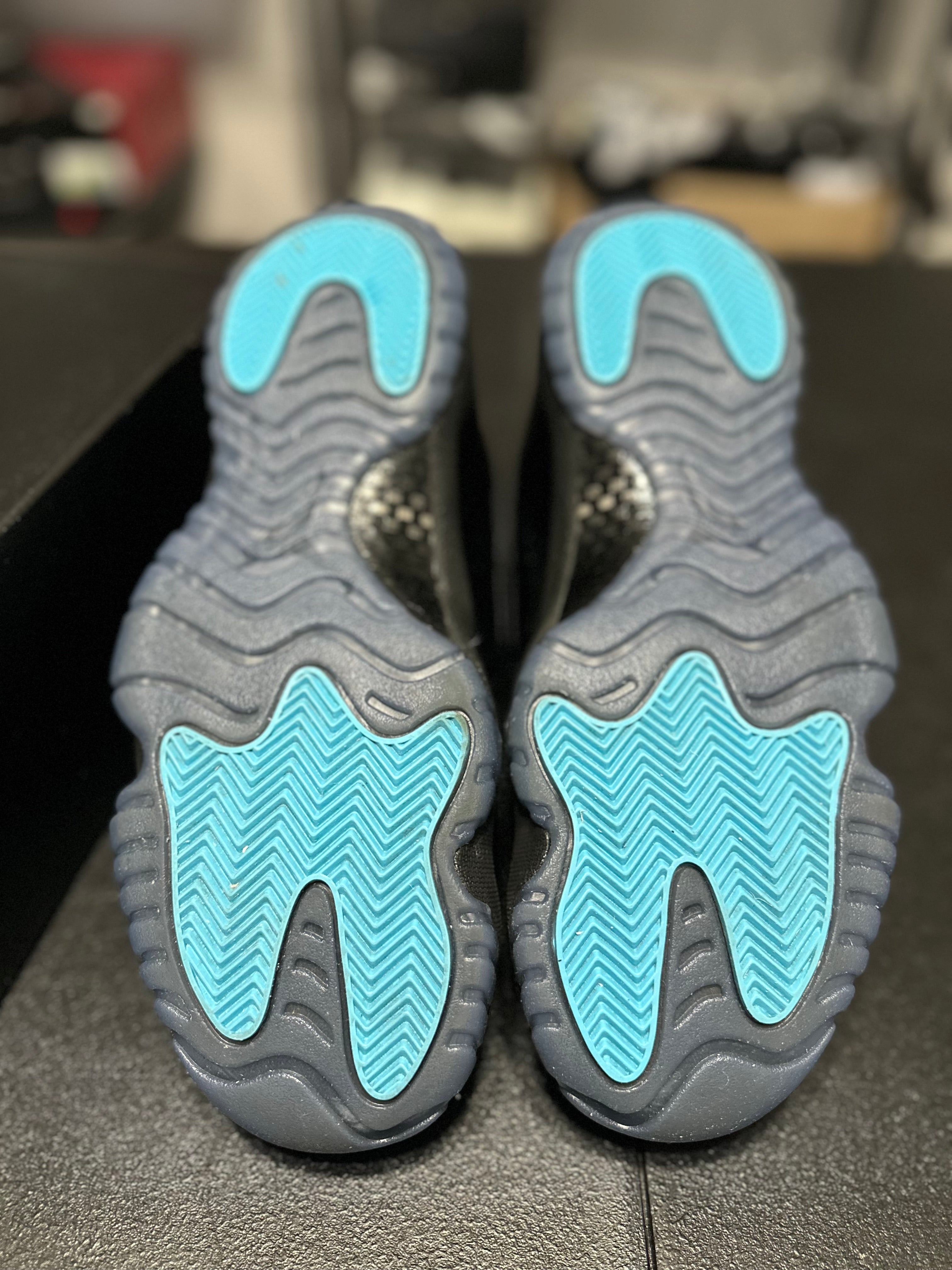 Size 10.5 - J11 gamma