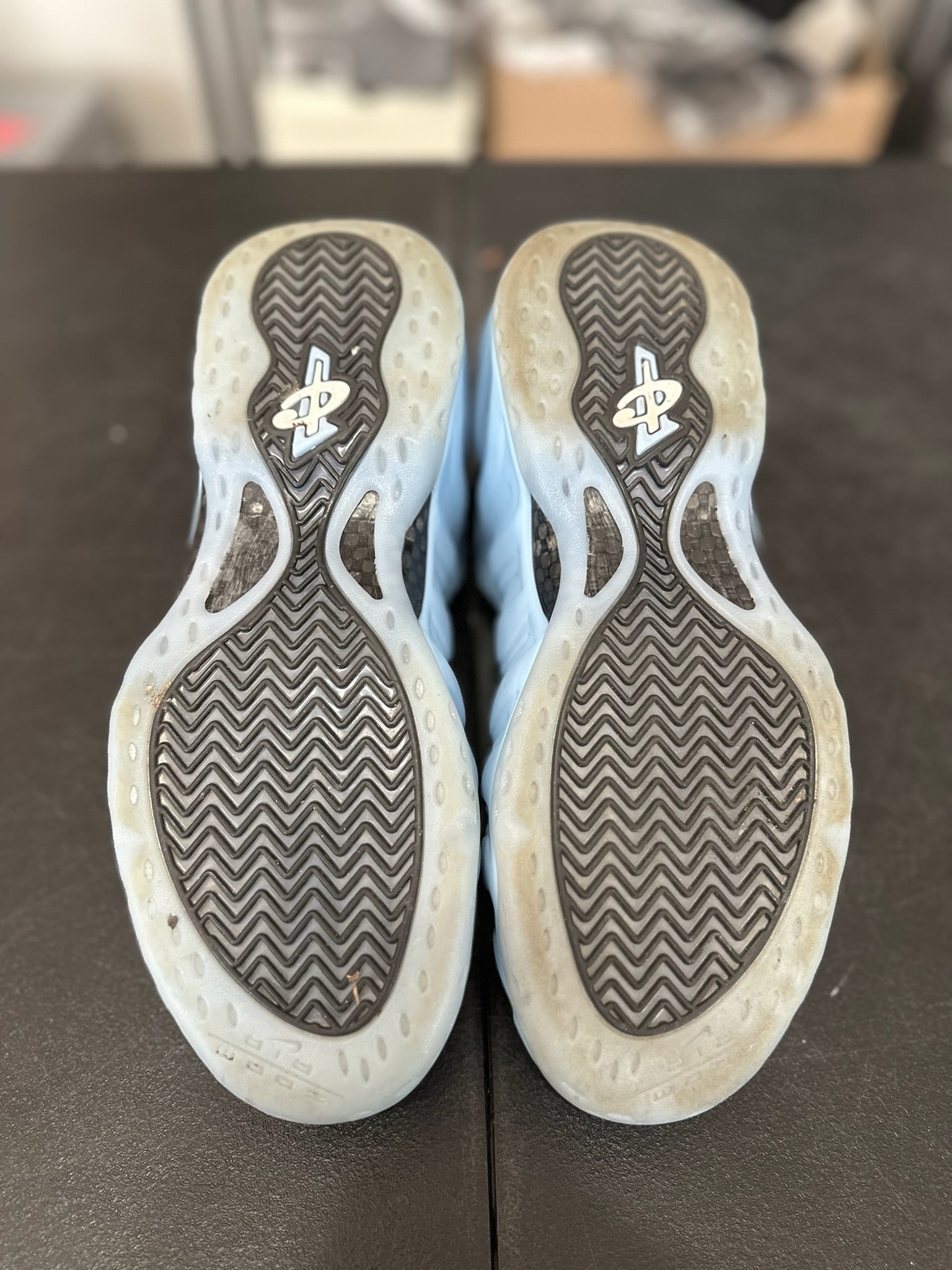 Size 9.5 - Foamposite 1 Psychic Blue