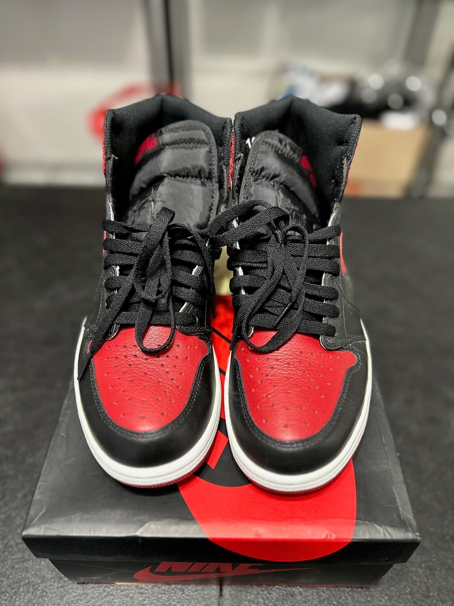 Size 10.5 - J1 Bred Banned