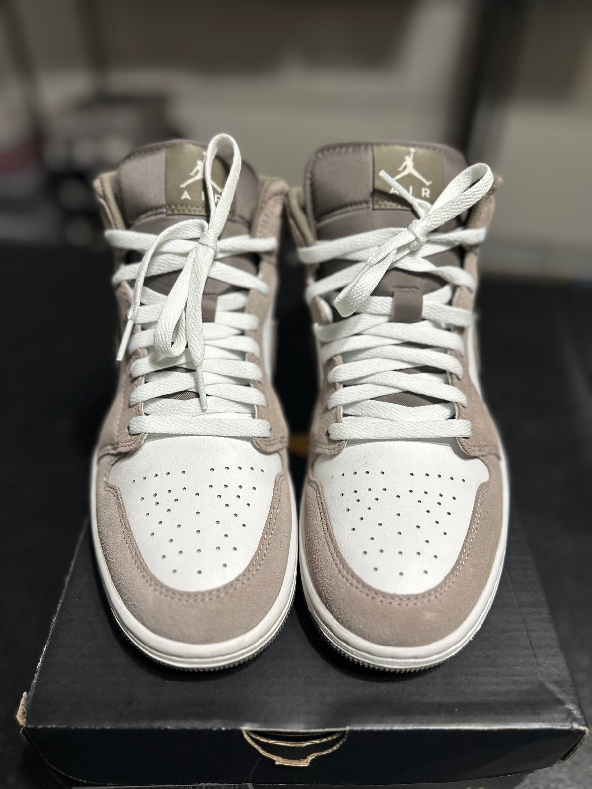 Size 8 - J1 mid enigma stone
