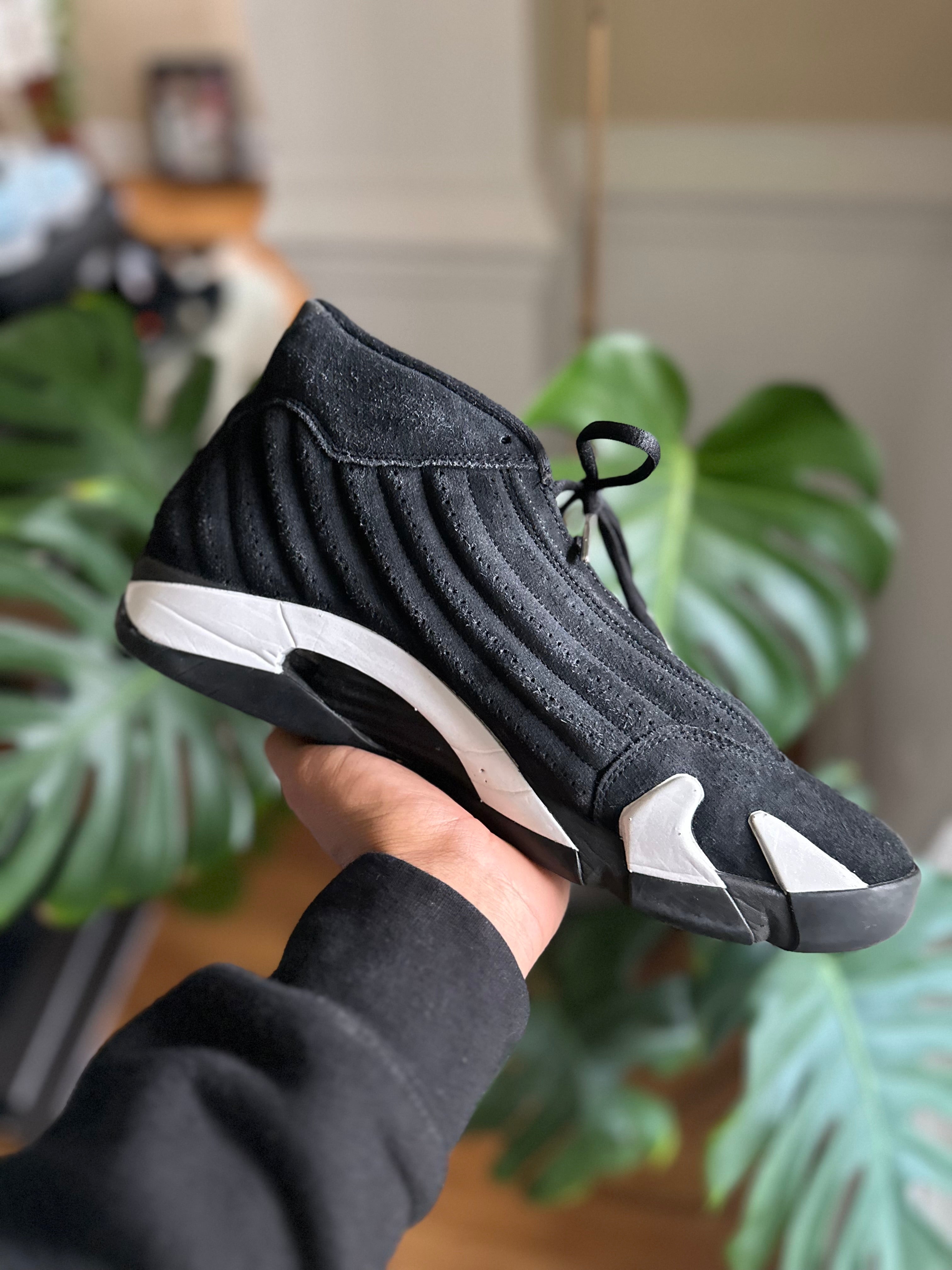 Size 13 - J14 black white