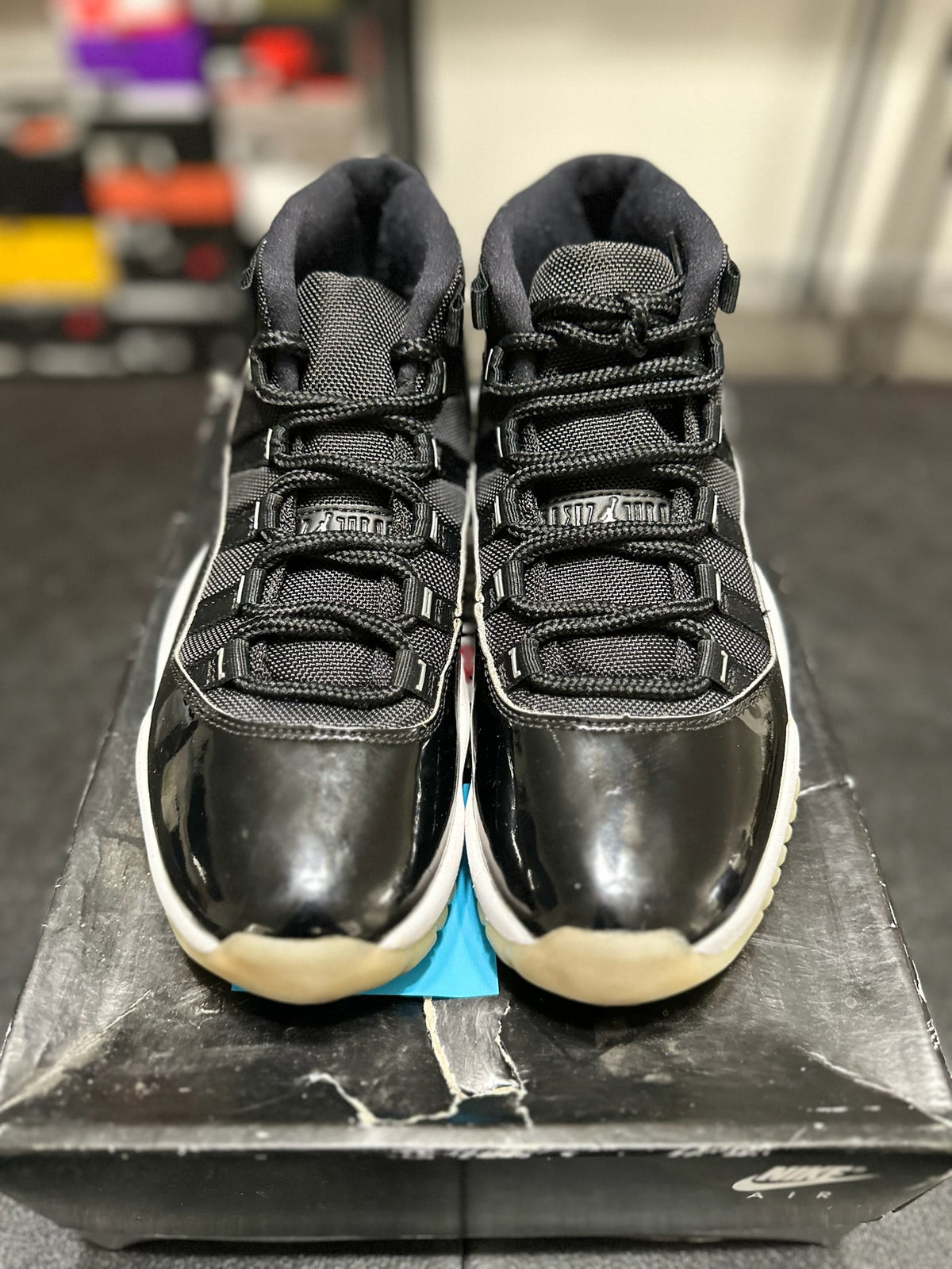 Size 8.5 - j11 jubilee