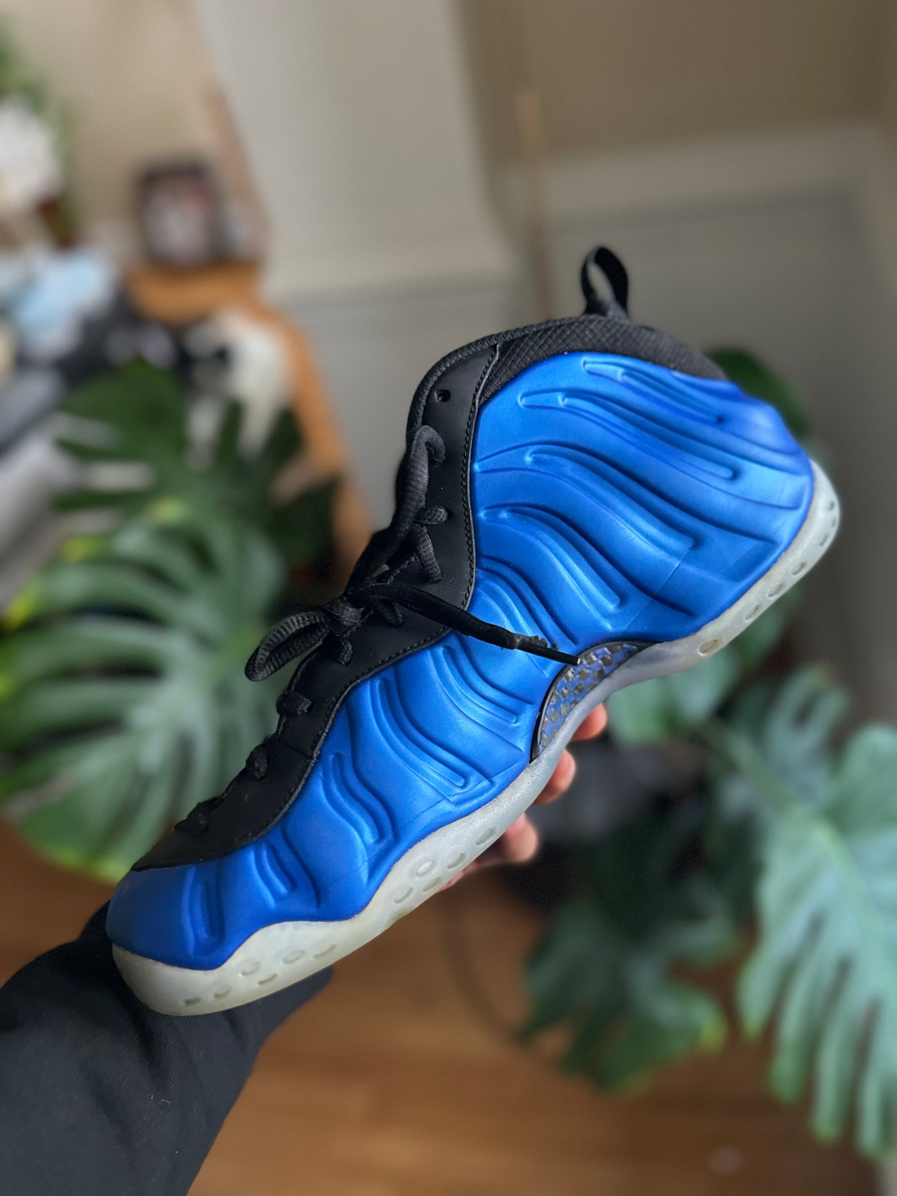 Size 13 - air foamposite one royal