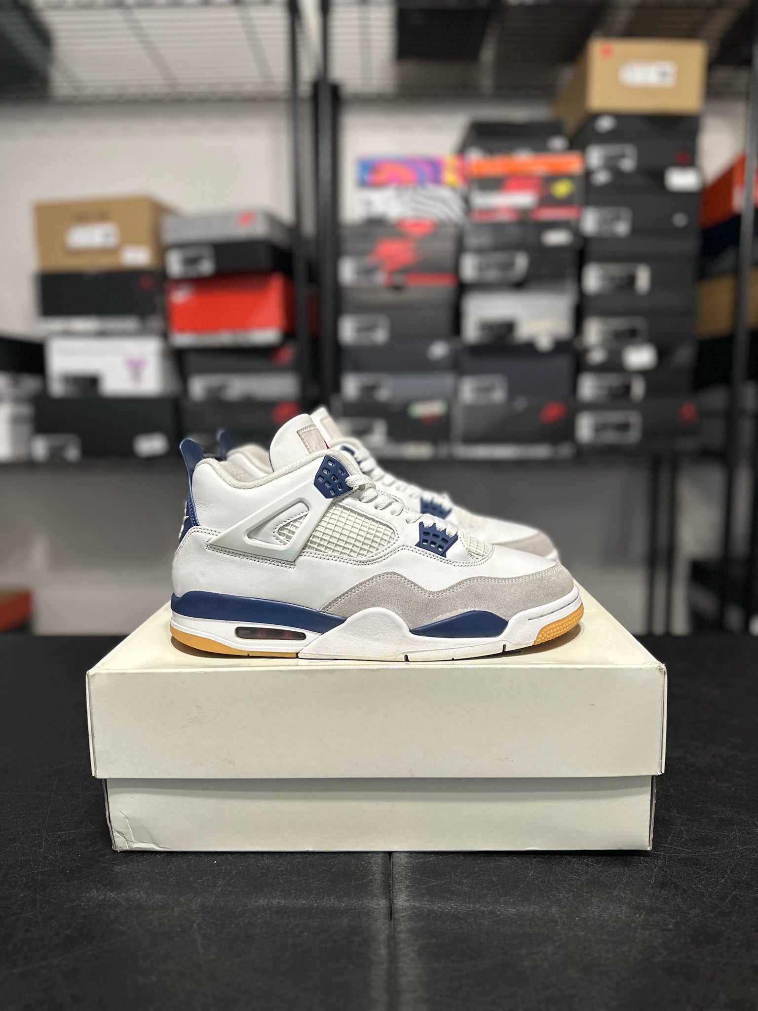 Size 10.5 - J4 navy