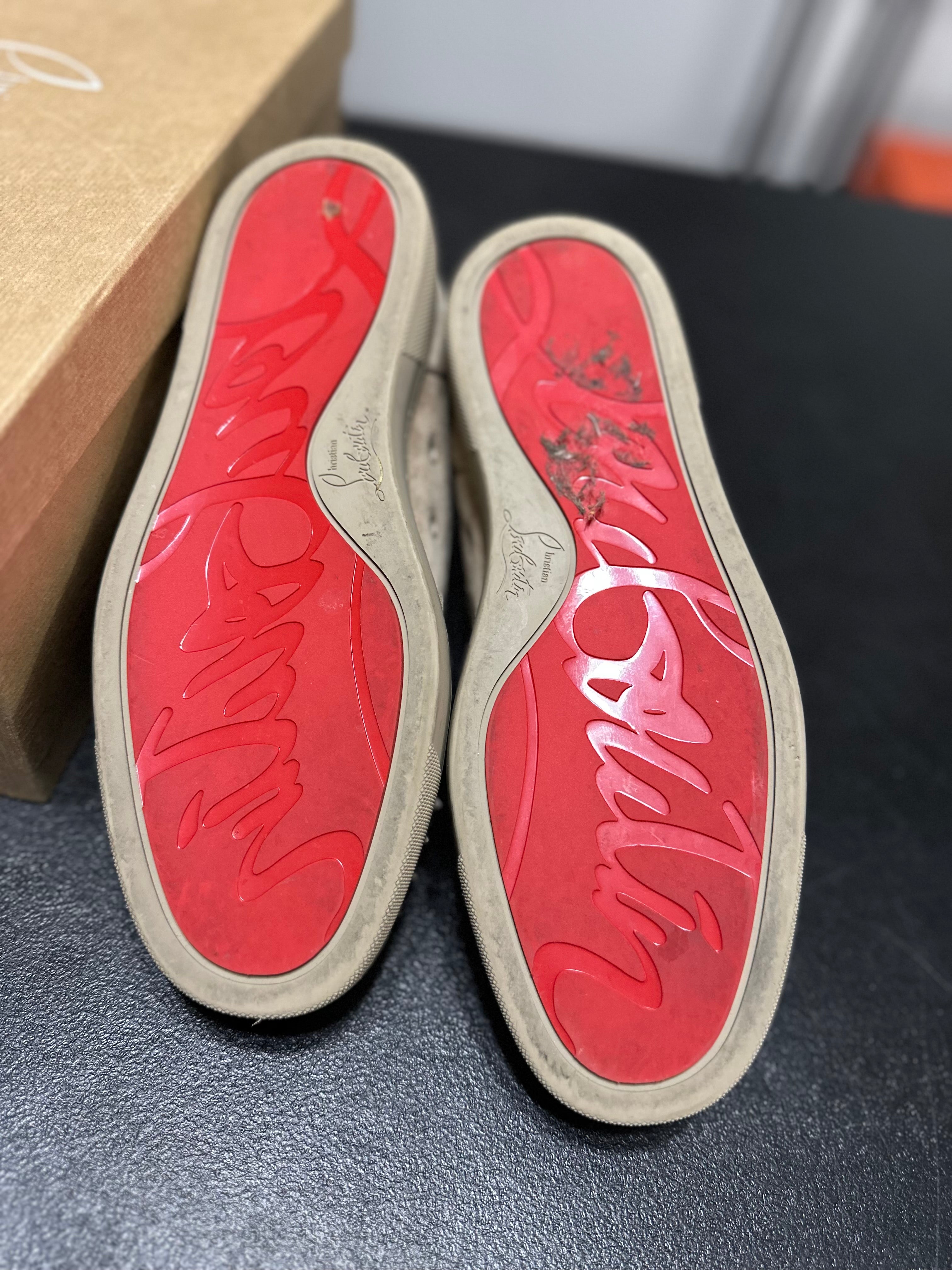 Size 7 - (40) Christian Louboutin light brown