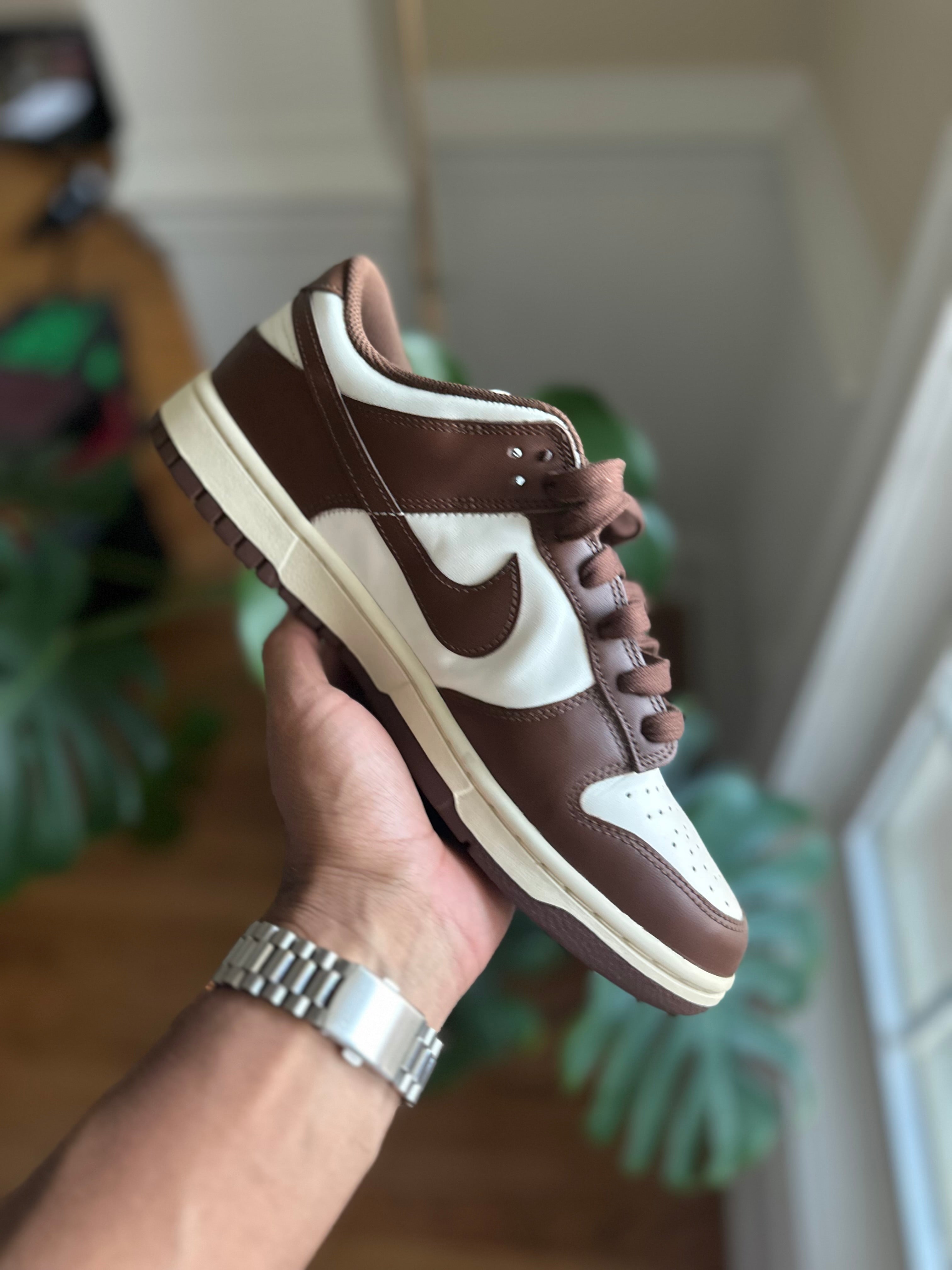 Size 9.5 - (11W) dunk low cacao wow
