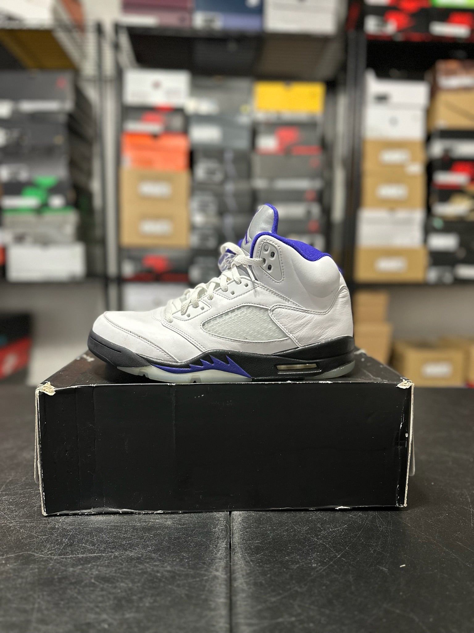 Size 10.5 - J5 Dark Concord