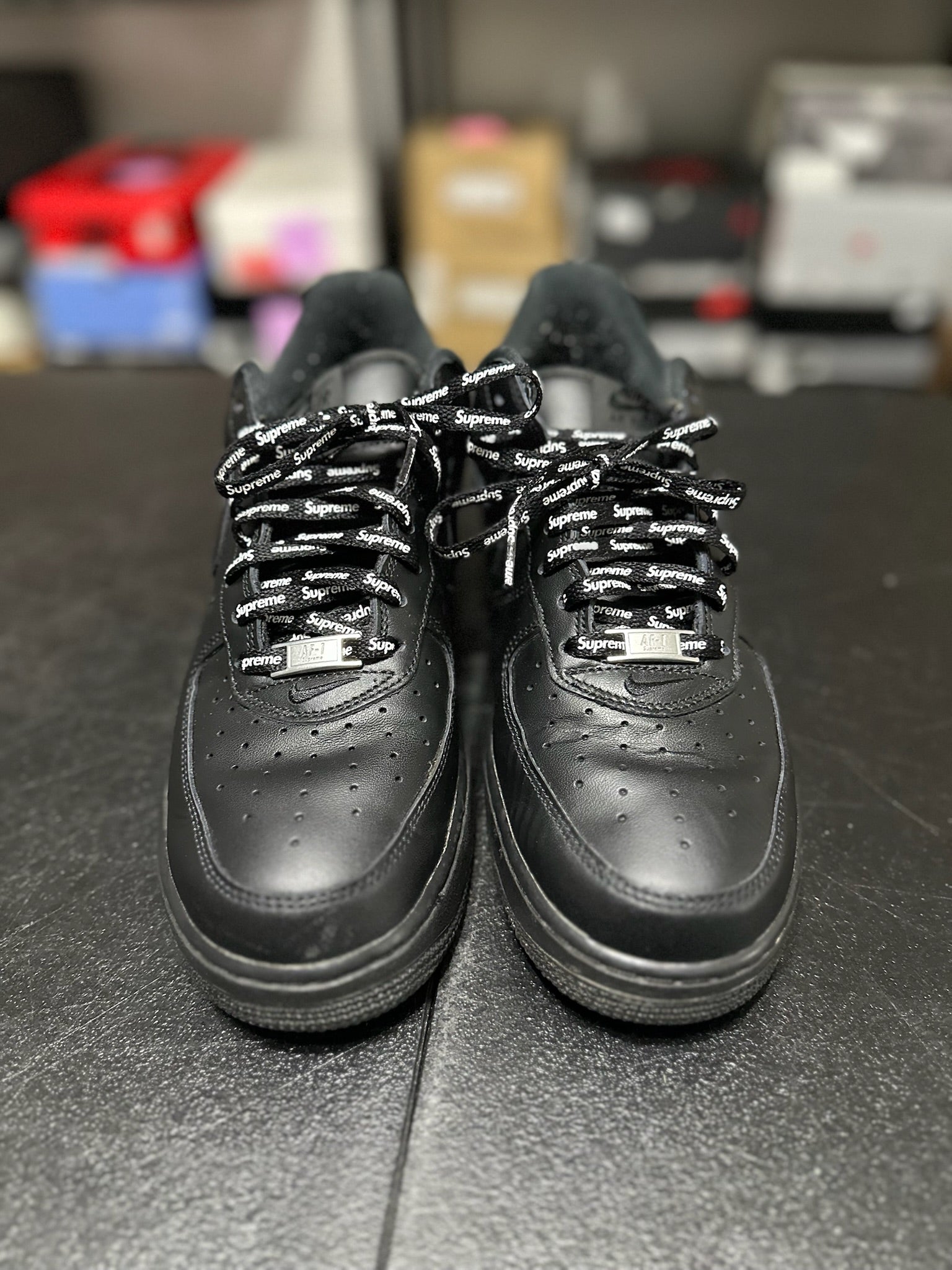 Size 10 - AF 1 Supreme Black