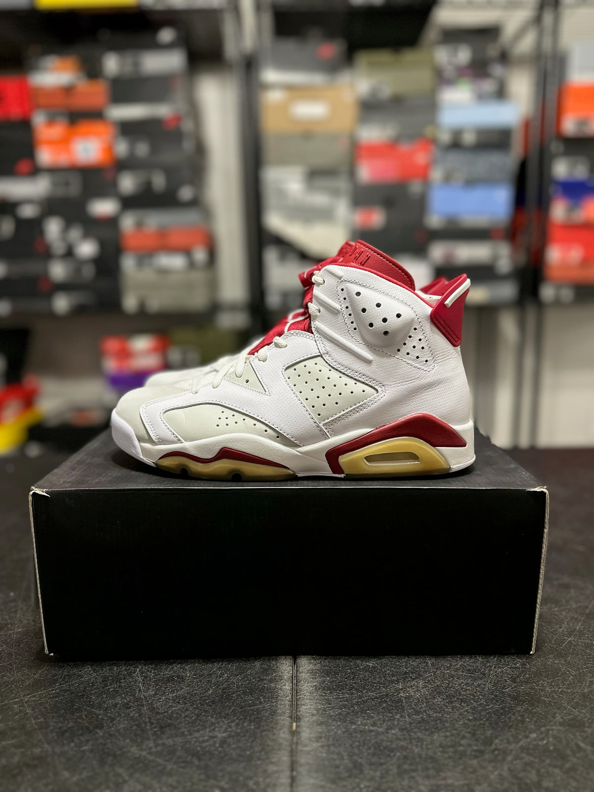 Size 9 - j6 alternate hare