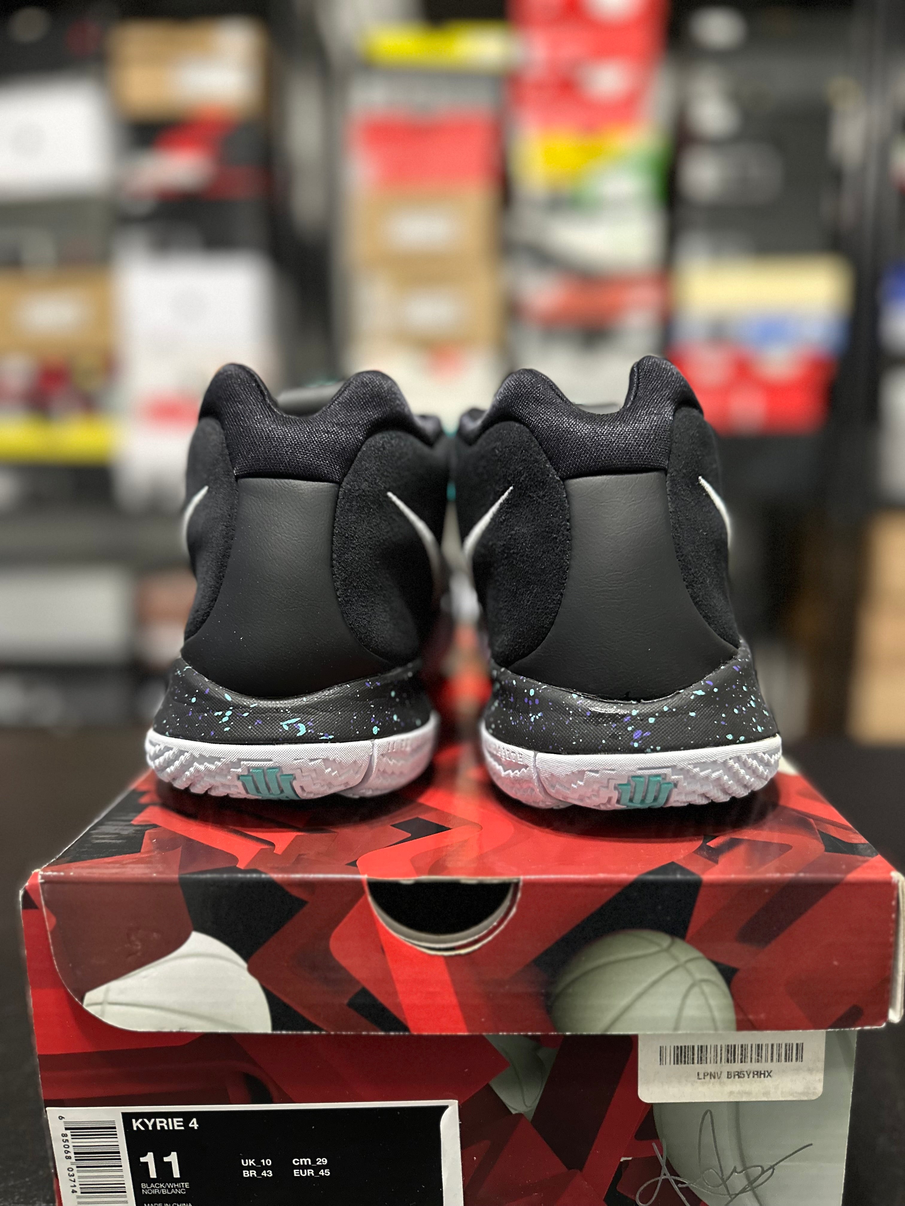 Size 11 - Kyrie 4 black white