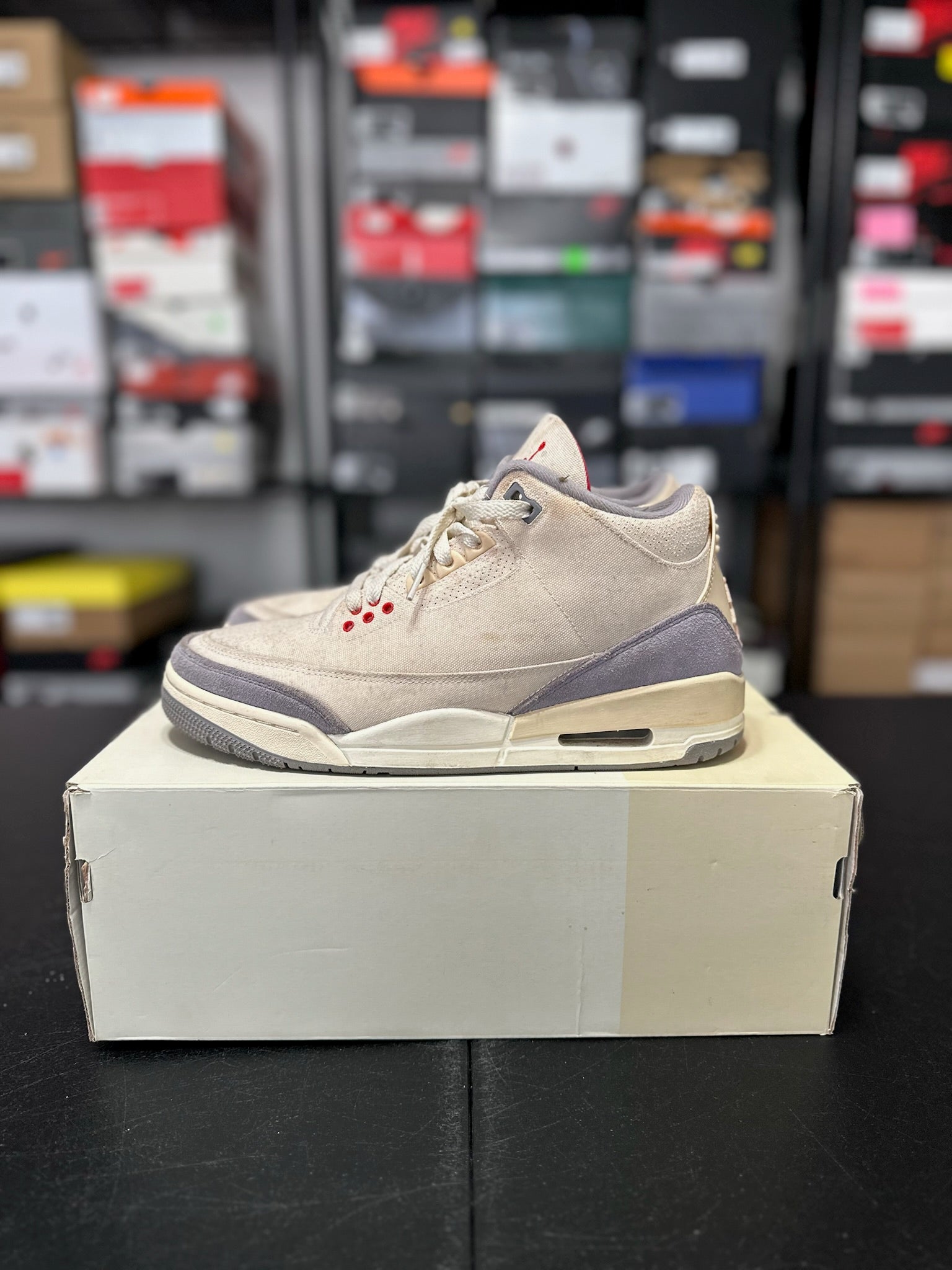 Size 8.5 - J3 Muslin